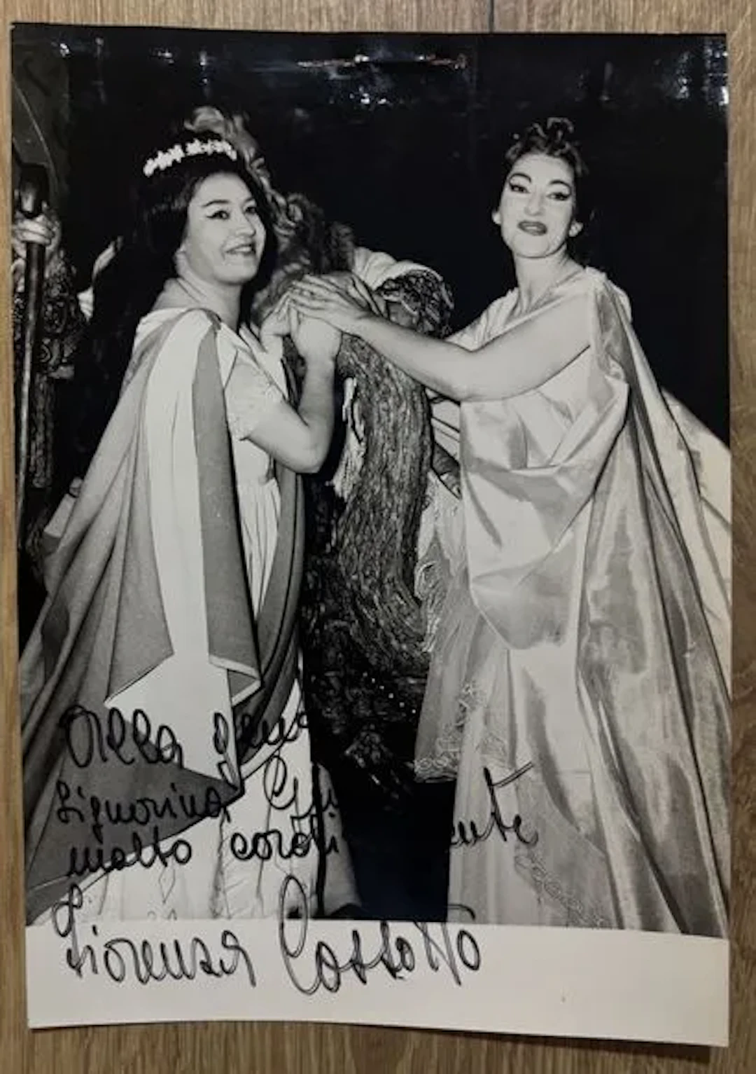 COSSOTTO (Fiorenza). Renowned Italian mezzo-soprano, one of - Lot 71