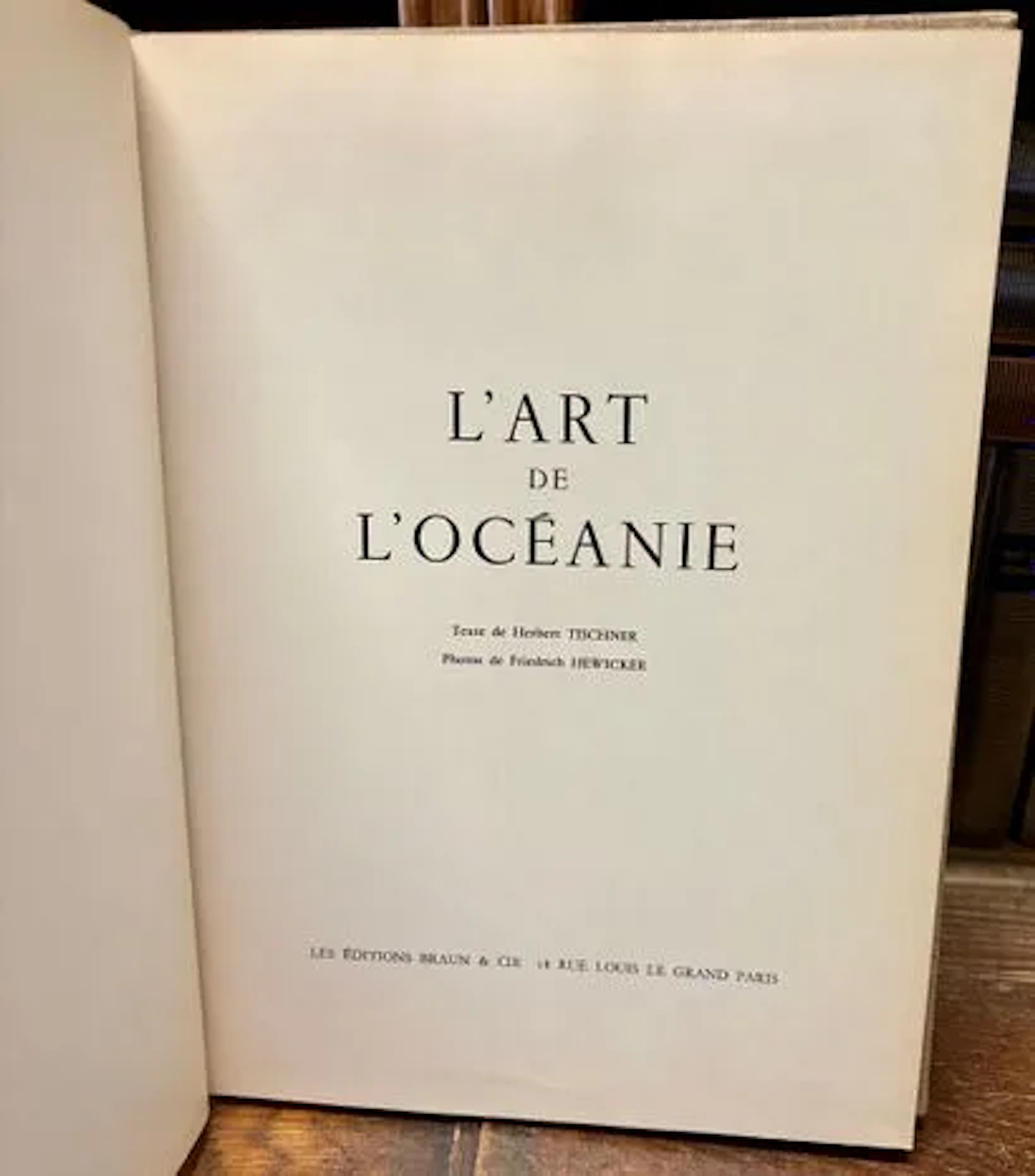 TISCHNER (Herbert), The Art of Oceania - Lot 286