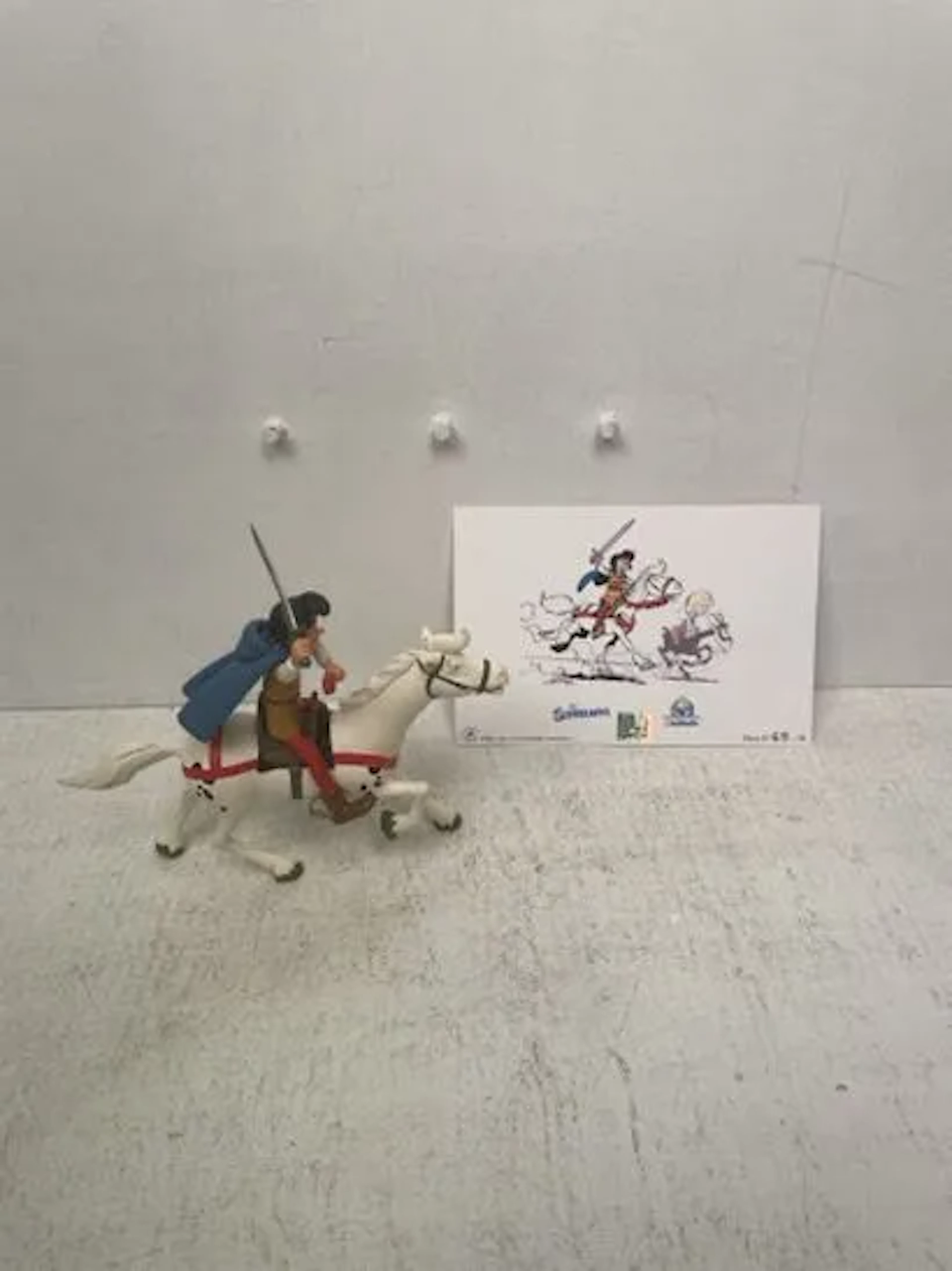 Resin Figurine - Johan and Pirlouit "Johan on Horseback" - Z - Lot 88