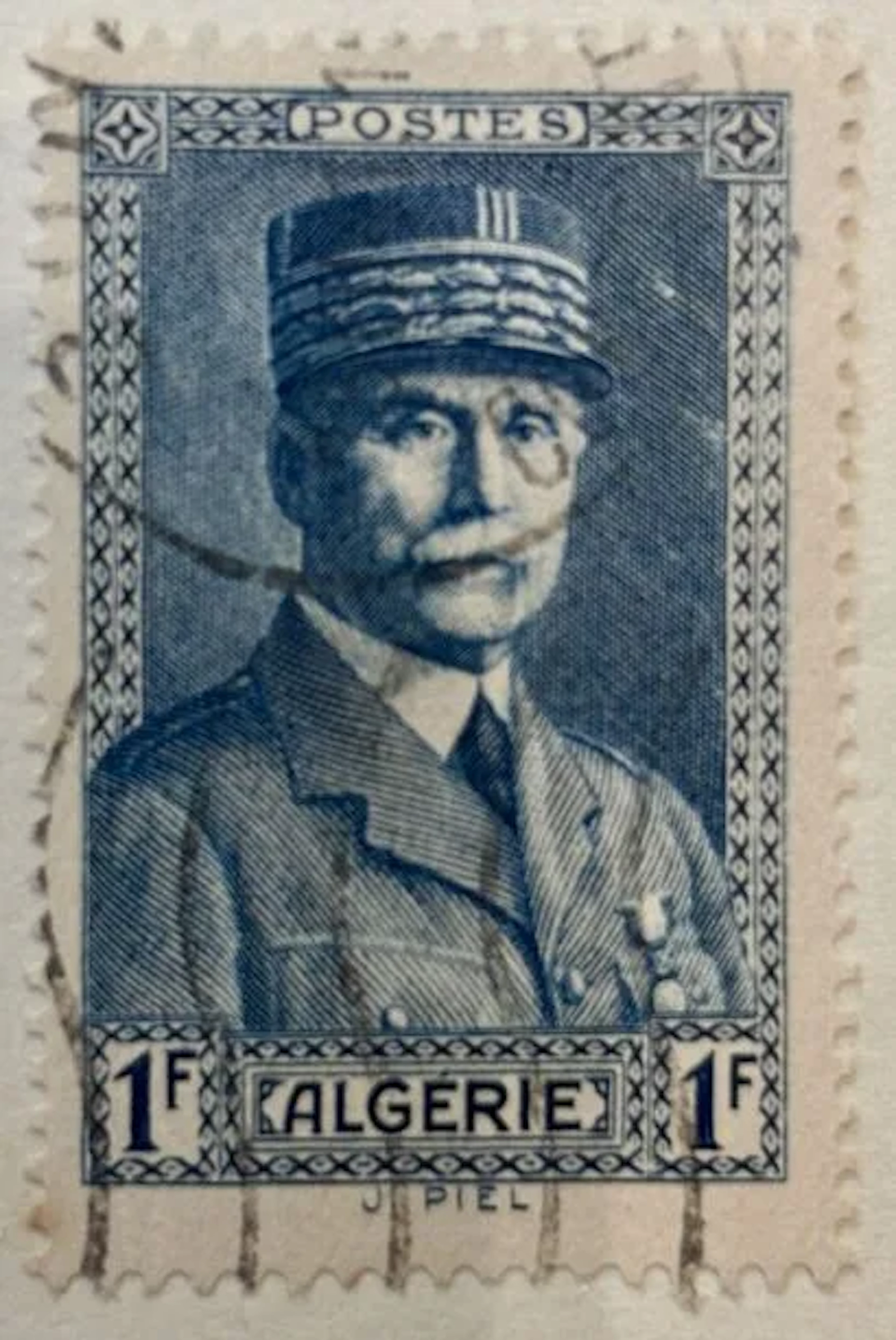 ALGERIA — MARSHAL PÉTAIN — 1 F - Lot 60