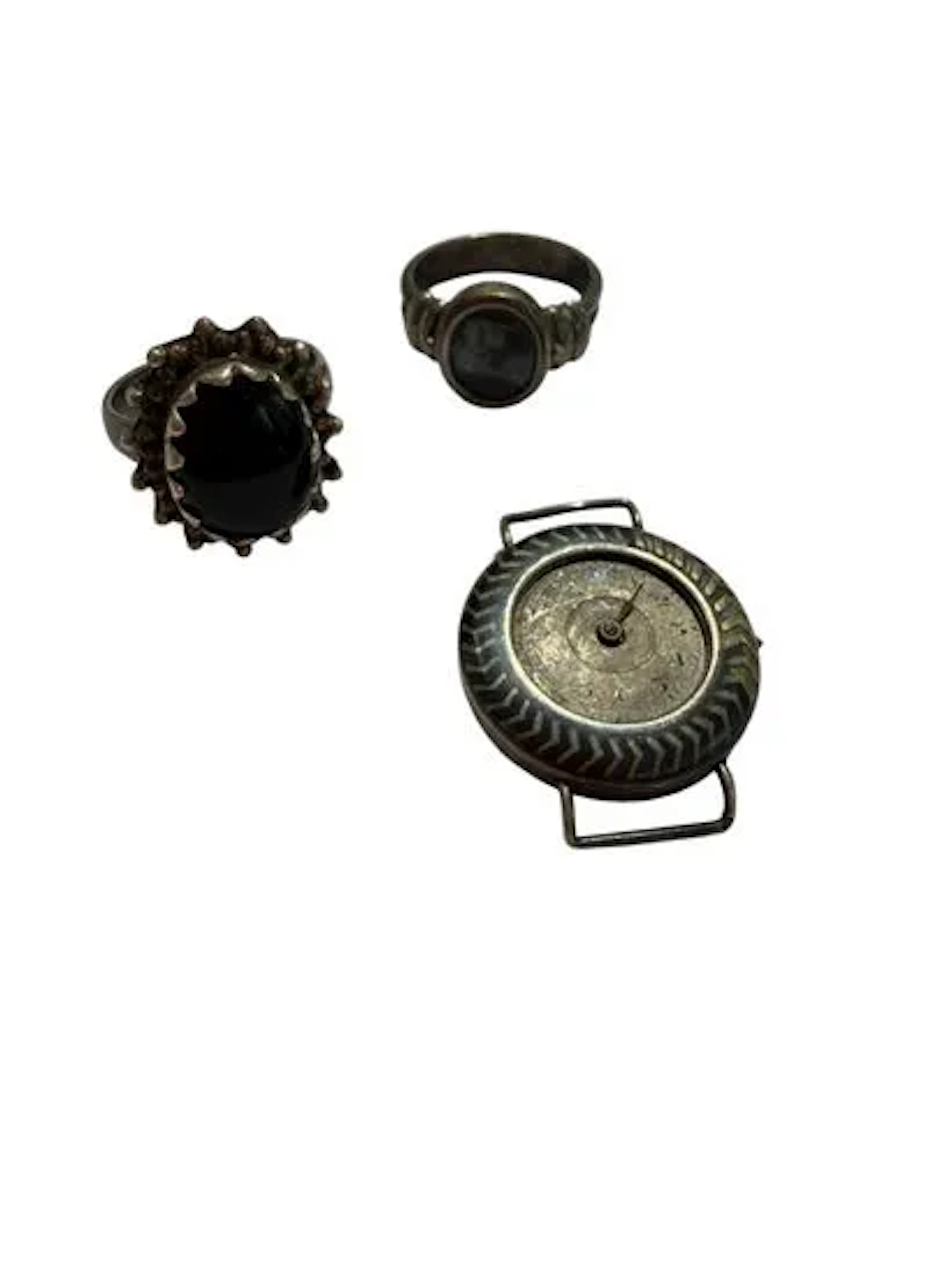 SET OF RINGS - Lot 190