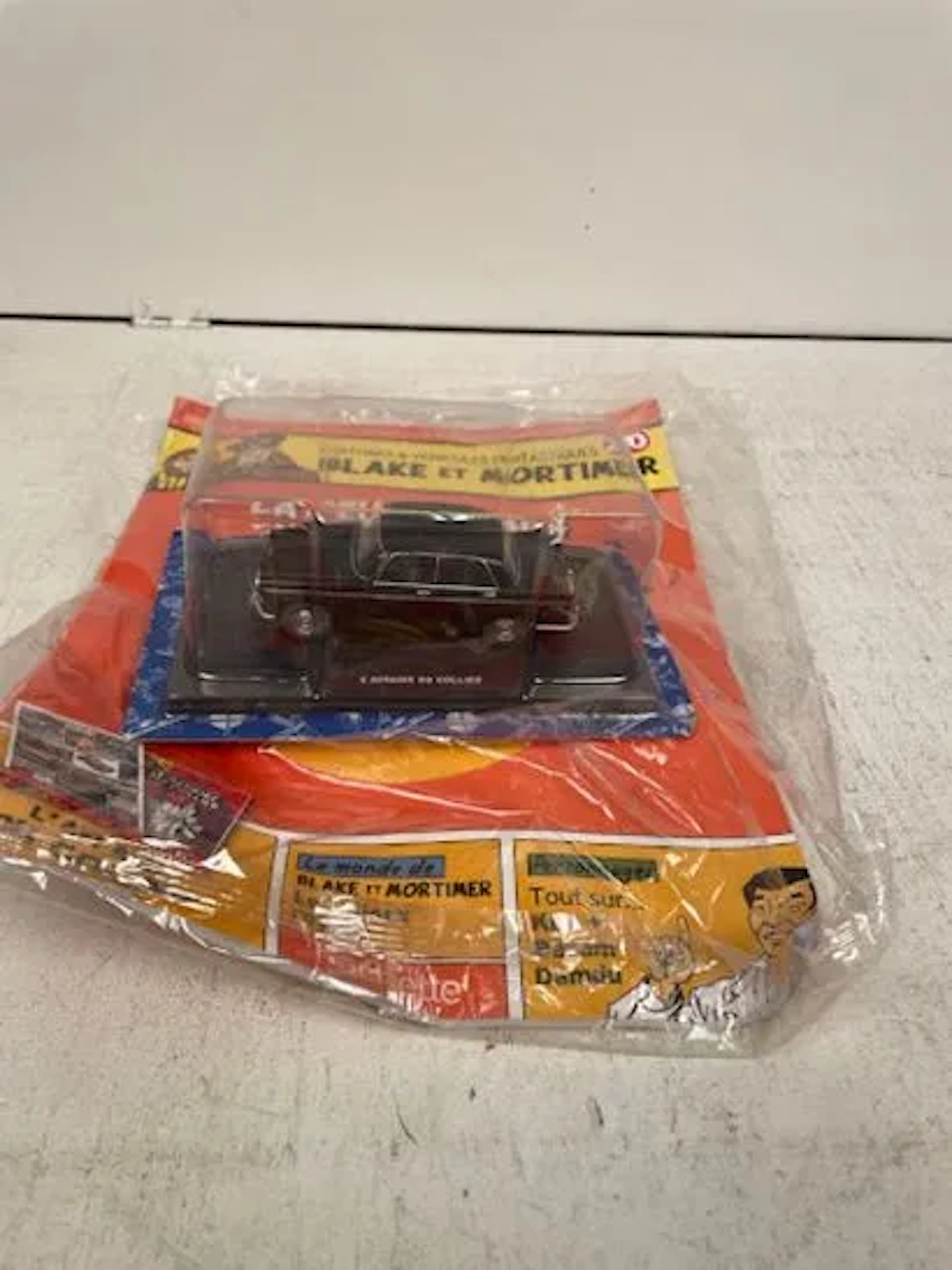 BLAKE AND MORTIMER FANTASY CARS & VEHICLES (HACHETTE) - Lot 276
