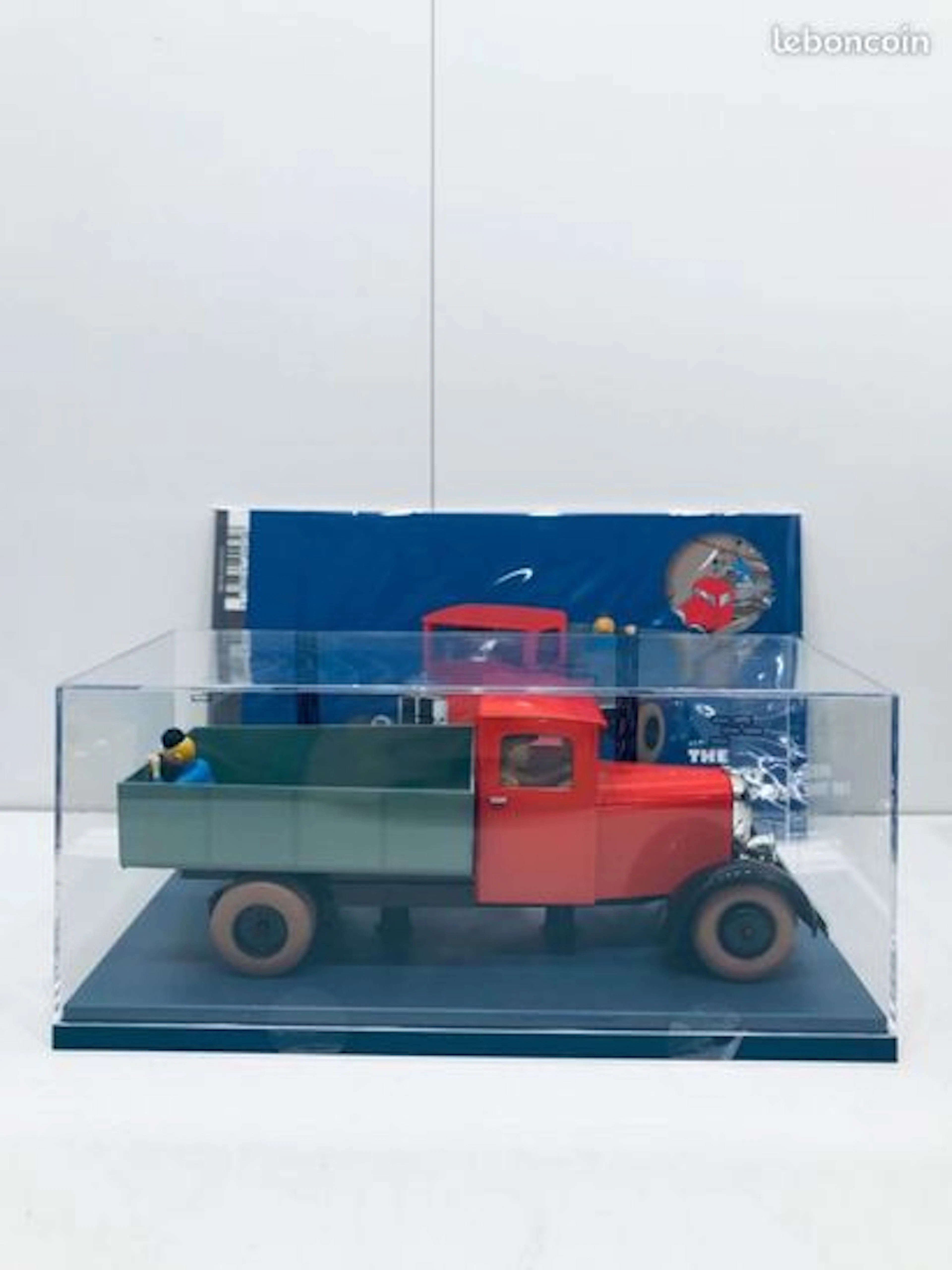 Voiture Tintin N°49 - Le Camion Rouge - Lot 177