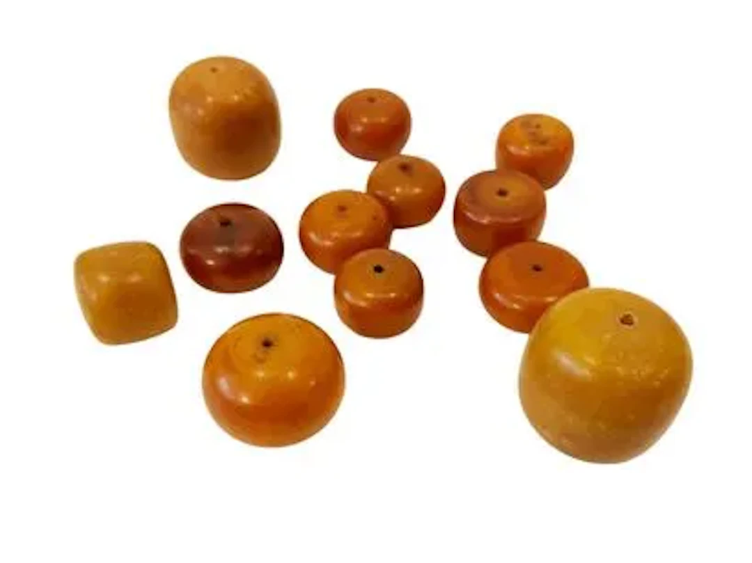 NORTH AFRICAN AMBER - Lot 101