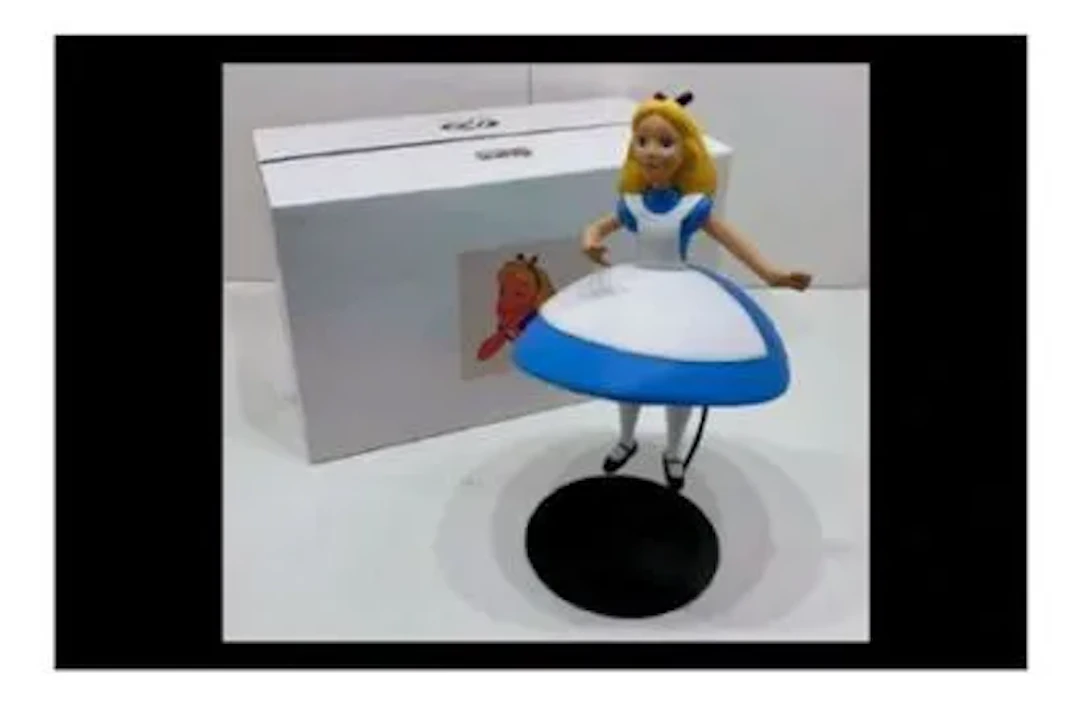 ALICE IN WONDERLAND - Lot 3