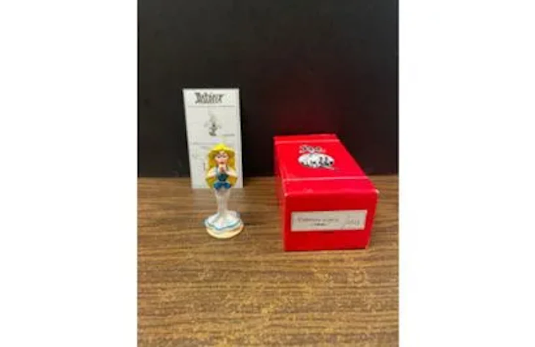 PIXI 1/6523 - Falbala - Lot 64