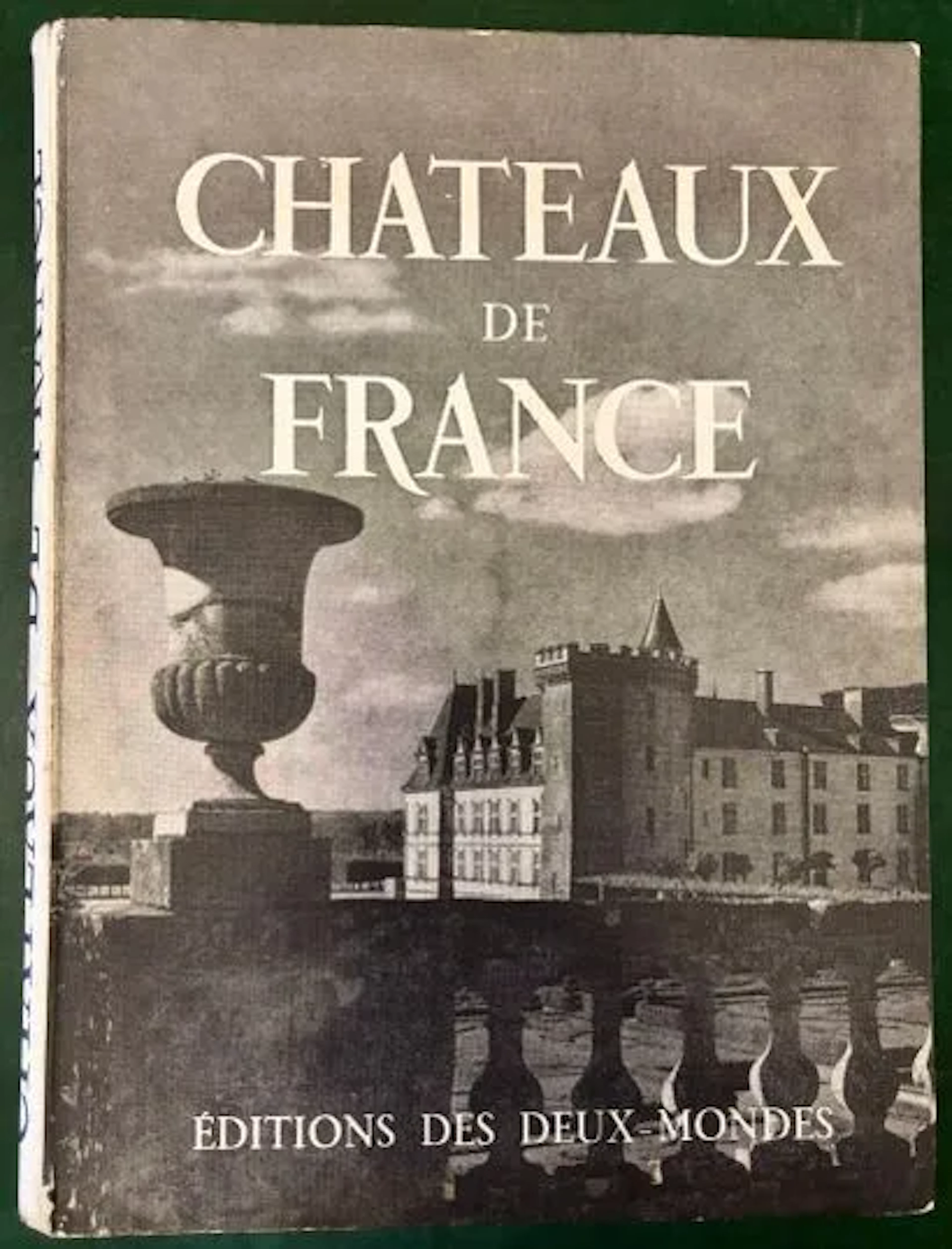 MATHEY (François). Castles of France - Lot 182