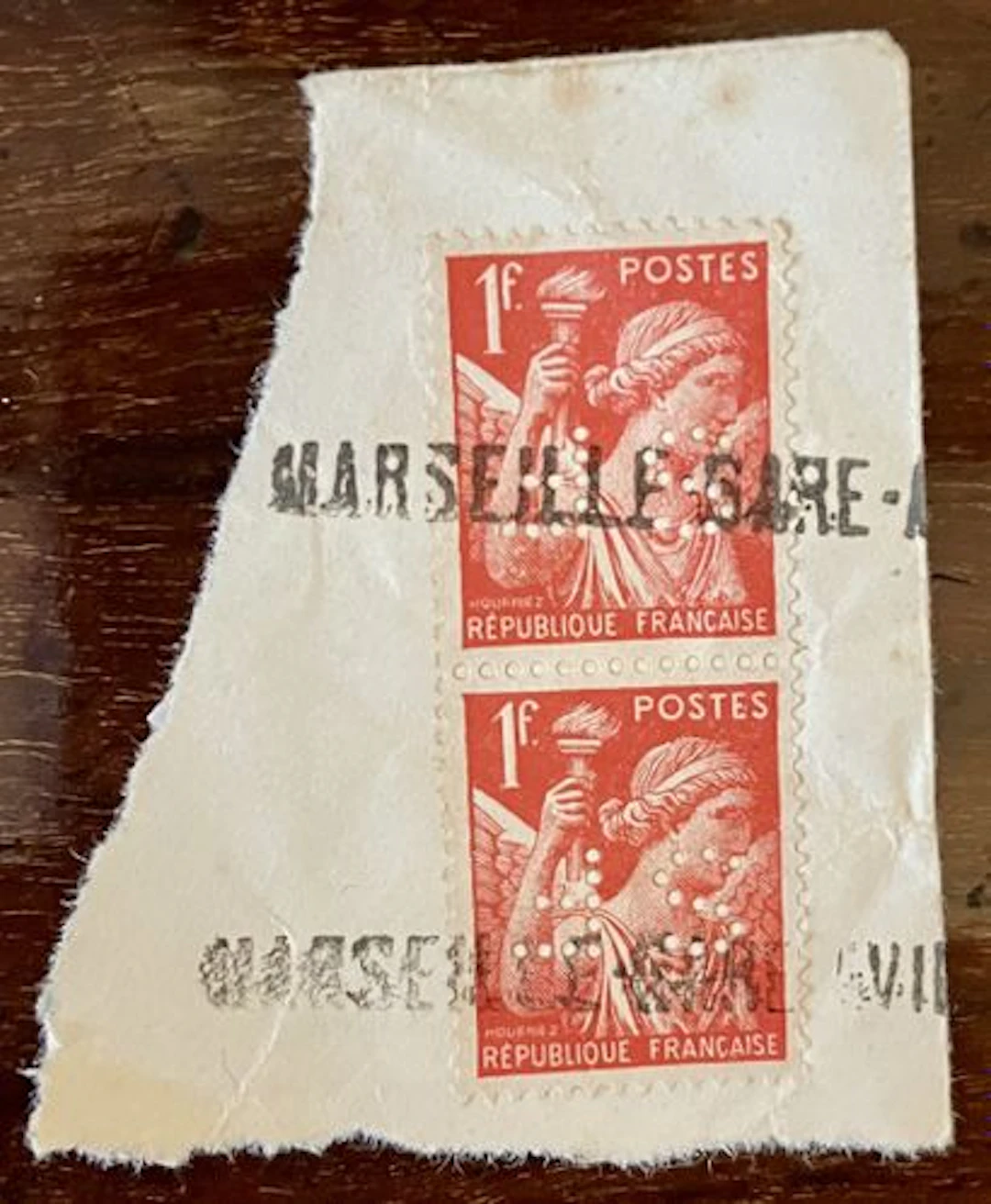 FRANCE — MERCURY TYPE, 1 F RED — PAIR ON FRAGMENT - Lot 21