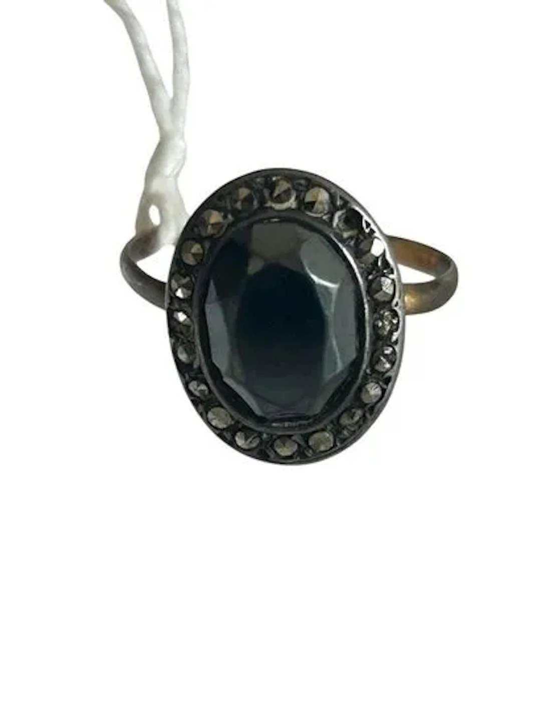 RING - Lot 70
