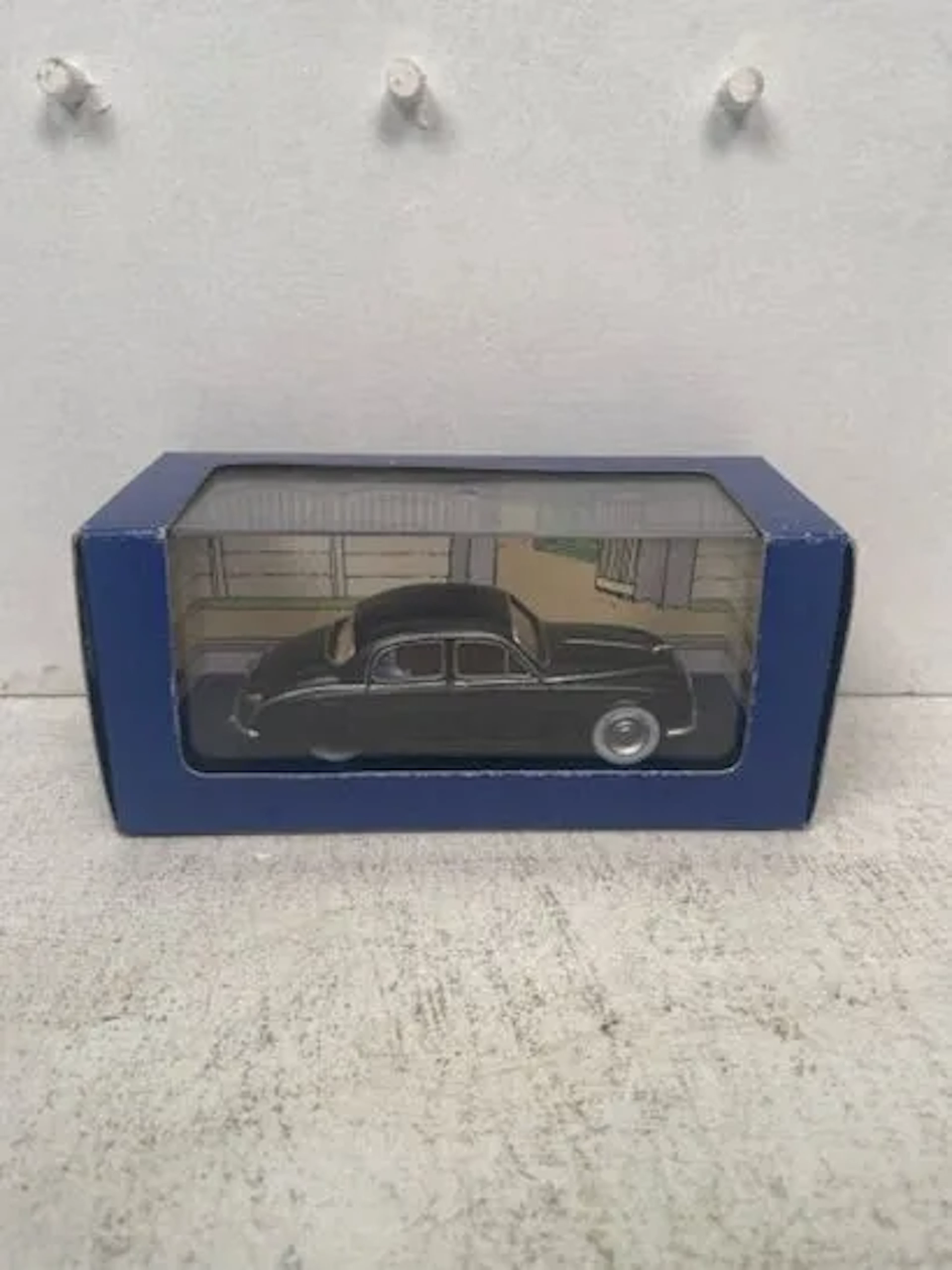 1/43 Scale Tintin Car "The Jaguar Mark I" - Coke in stock - - Lot 273