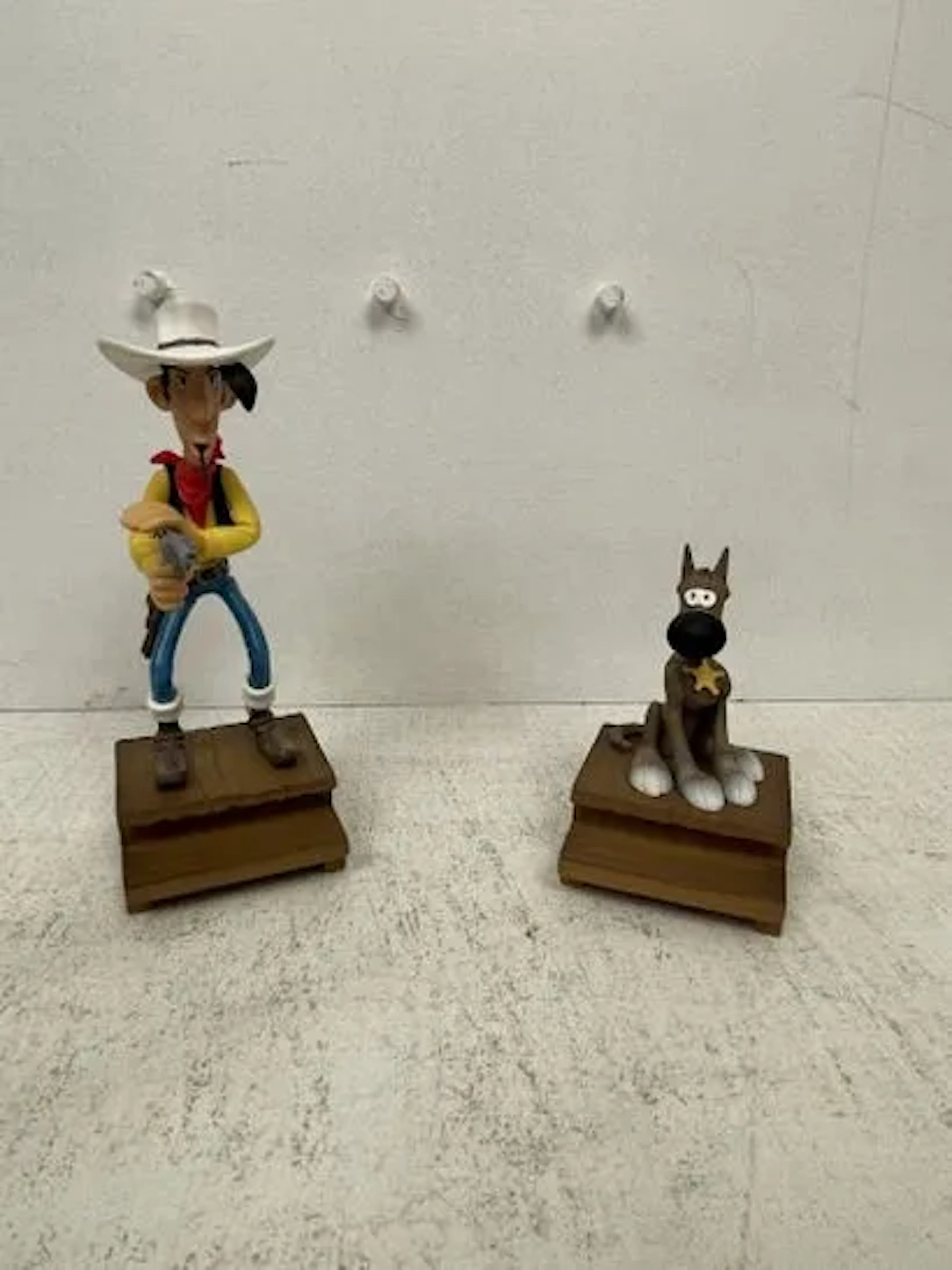 Serre-Livres Résine "Lucky Luke & Rantanplan" - Éditions Atl - Lot 114