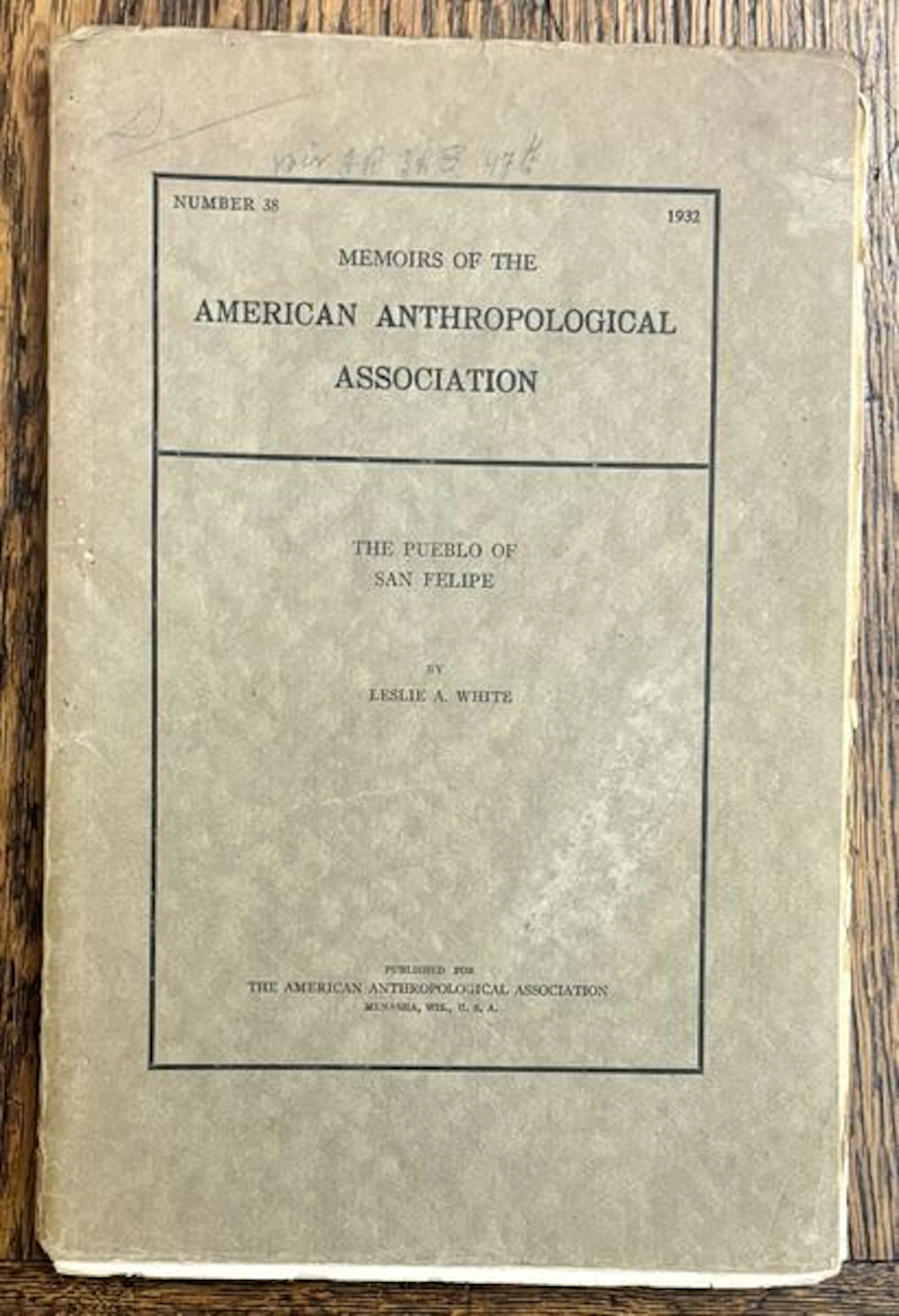 WHITE (Leslie A.). — The Pueblo of San Felipe. - Lot 310