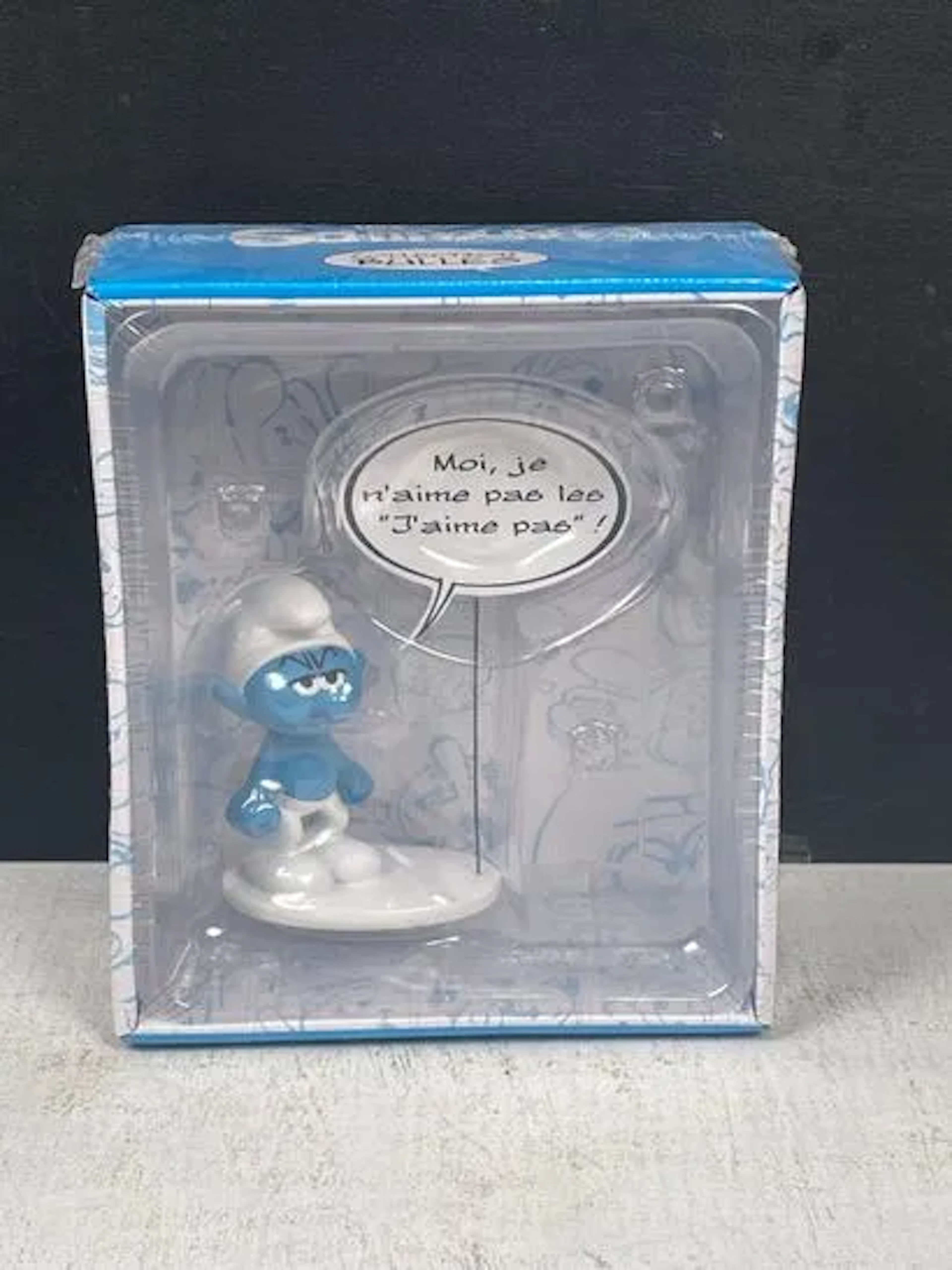 Grouchy Smurf "Me, I don't like..." Statuette Collectoys - Lot 154