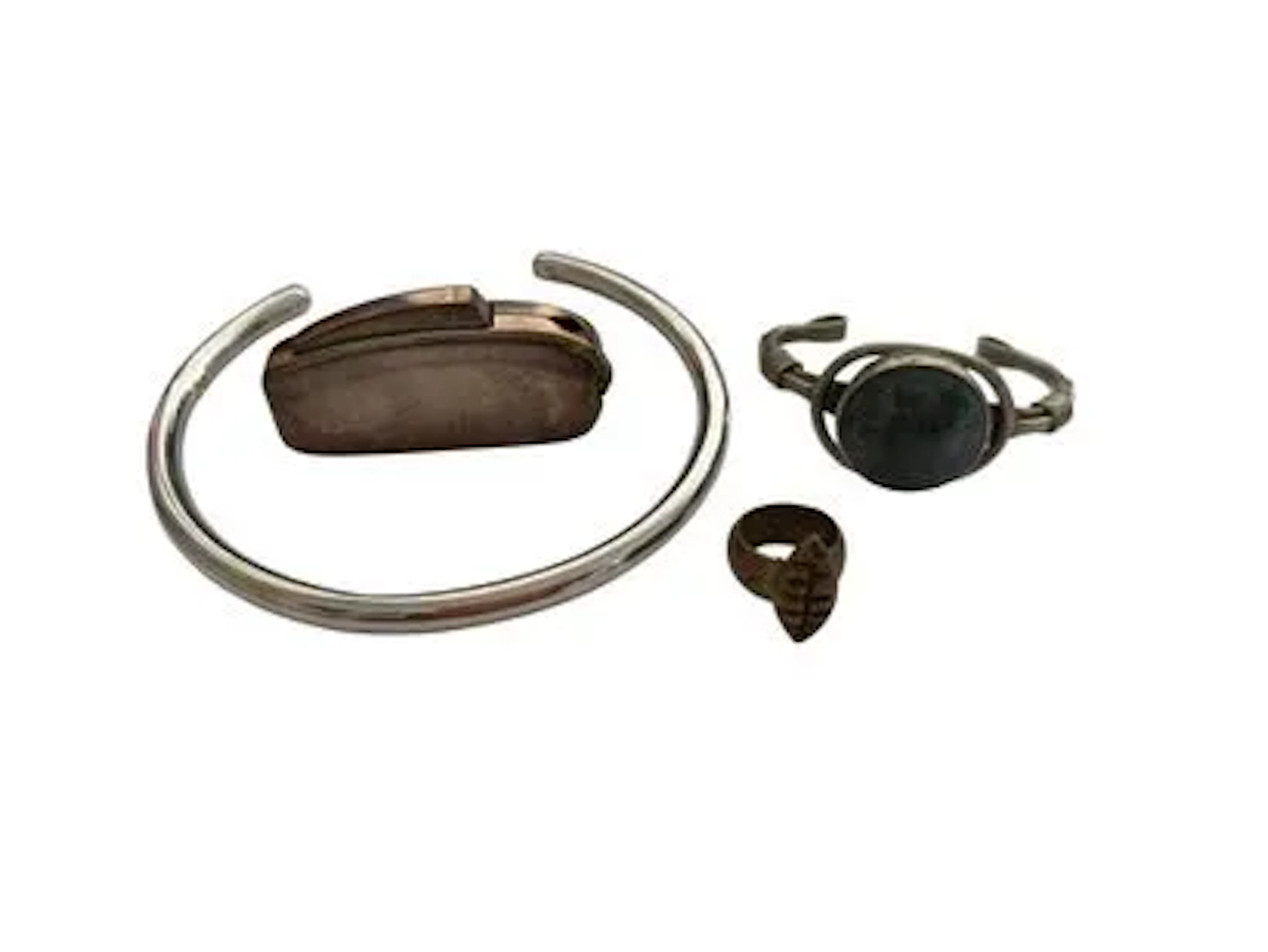 JEWELRY - Lot 270