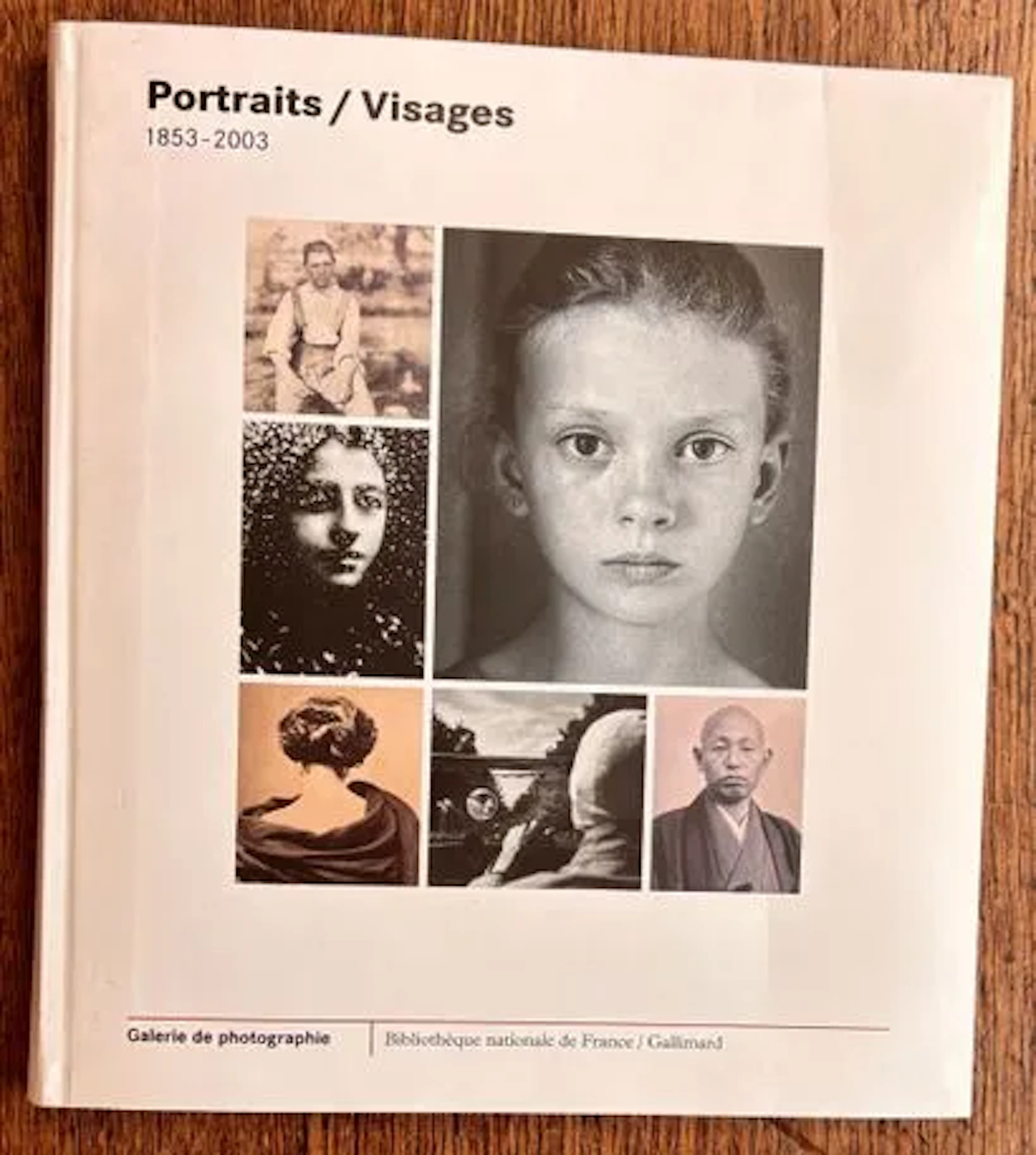 AUBENAS (Sylvie) & BIROLEAU (Anne), dir. — PORTRAITS / VISAG - Lot 23