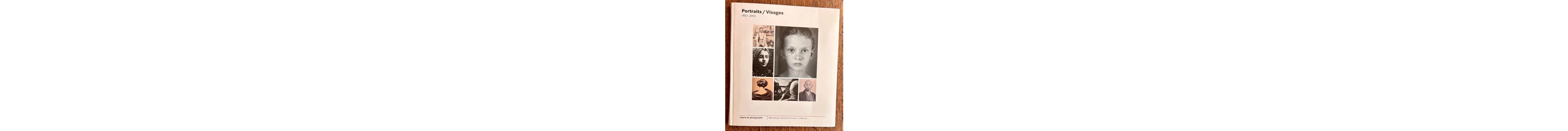 AUBENAS (Sylvie) & BIROLEAU (Anne), dir. — PORTRAITS / VISAG - Lot 23