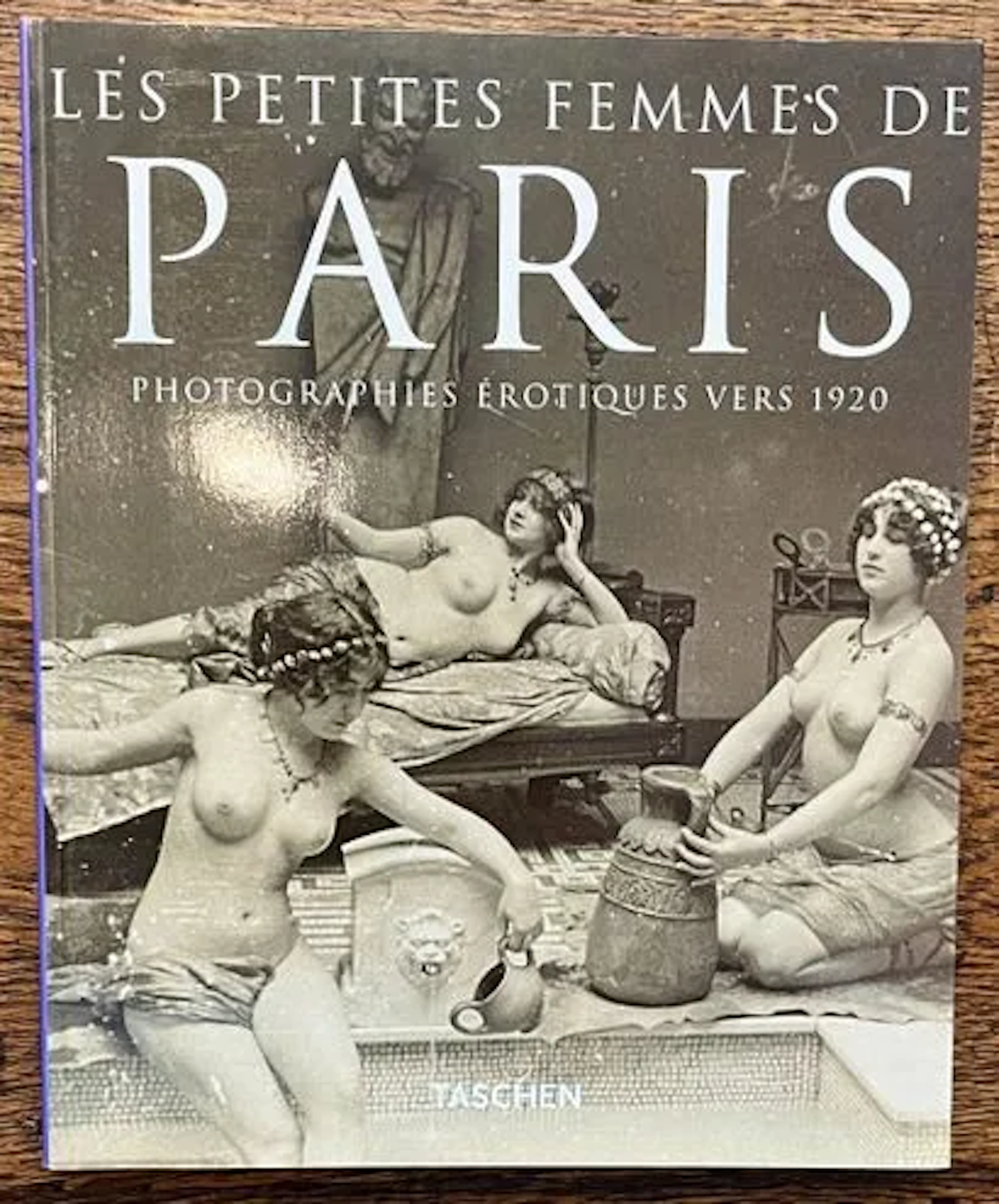 KOETZLE (Michael) & SCHEID (Uwe). — Les petites femmes de Pa - Lot 144