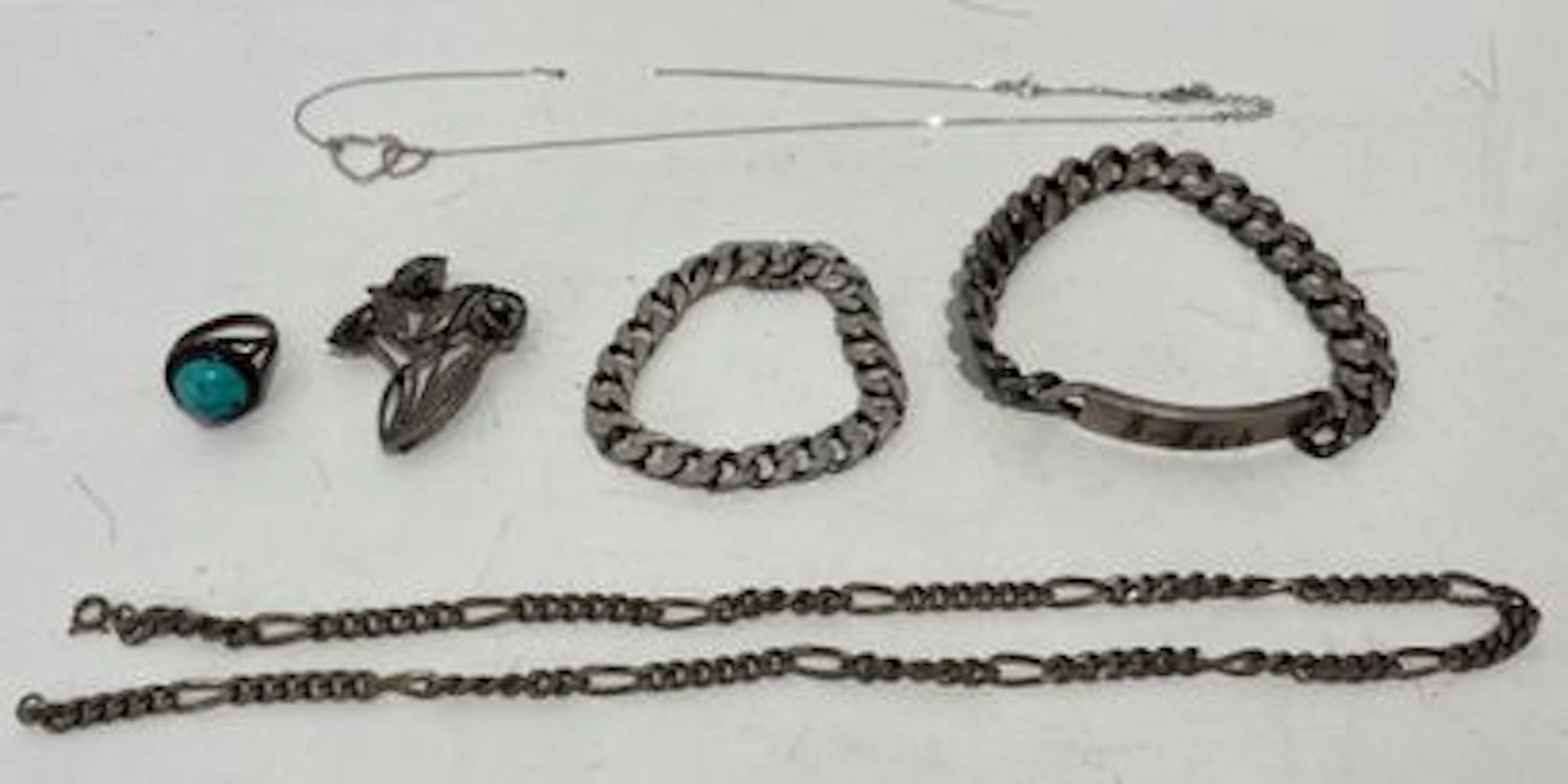 SILVER JEWELRY SET - Lot 161