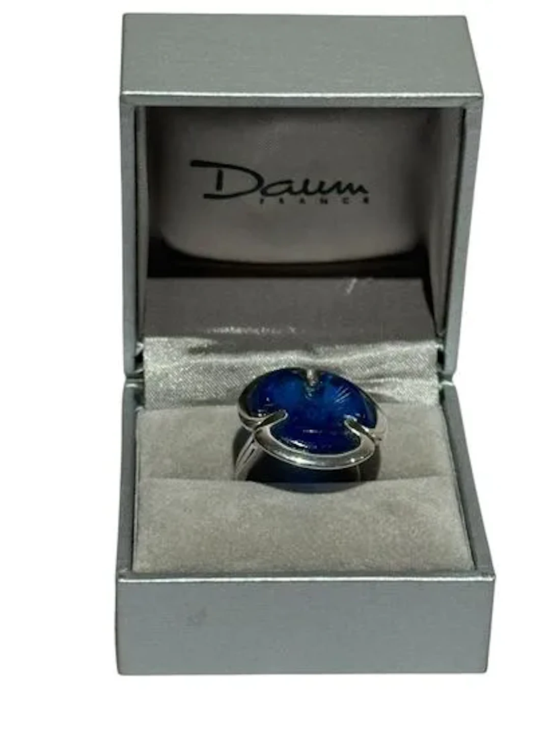 DAUM - Lot 130