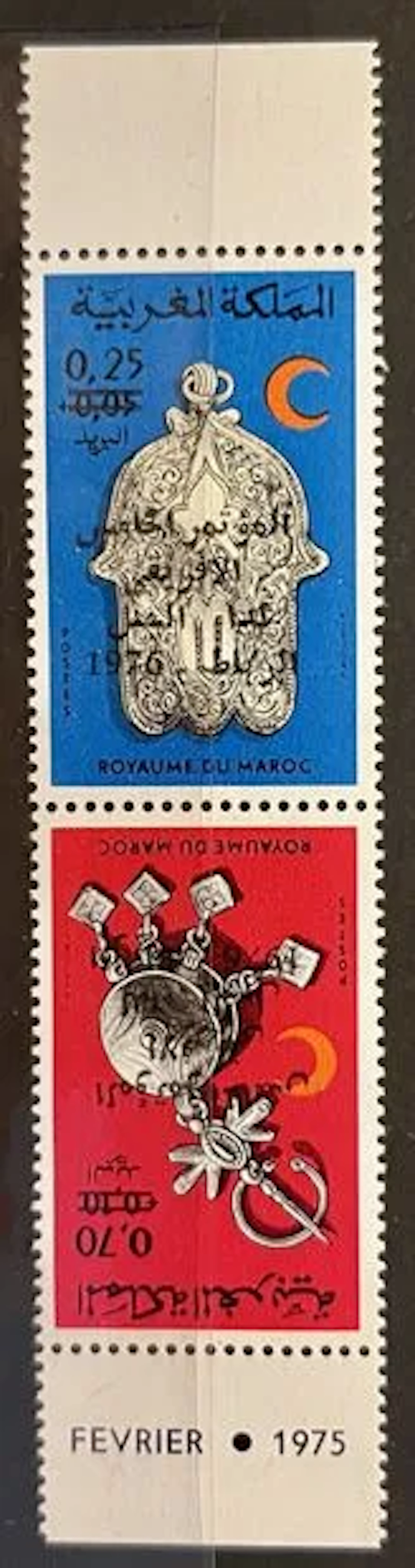 MOROCCO - Red Crescent, traditional jewelry, pair with margi - Lot 46