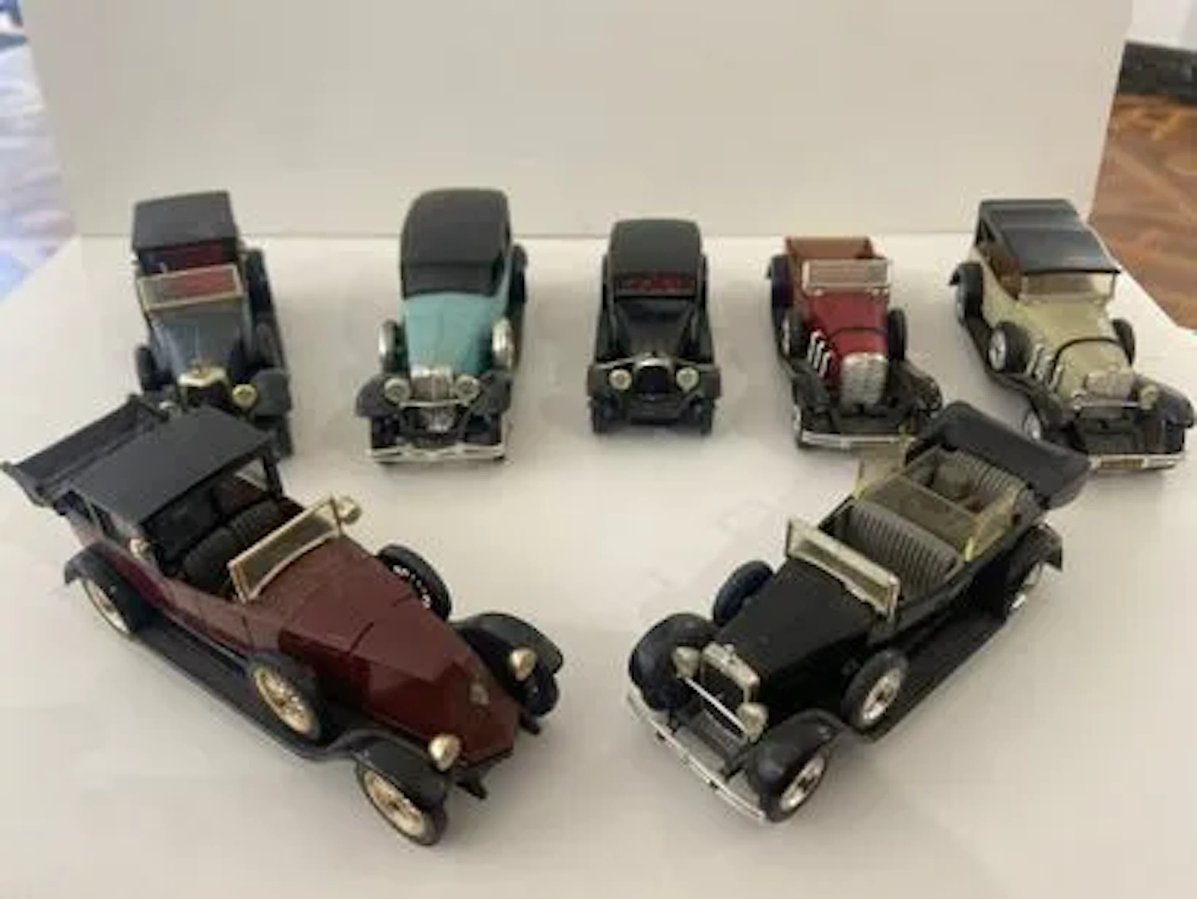 MODELING / COLLECTING - LARGE LOT OF VINTAGE VEHICLES - Lot 682