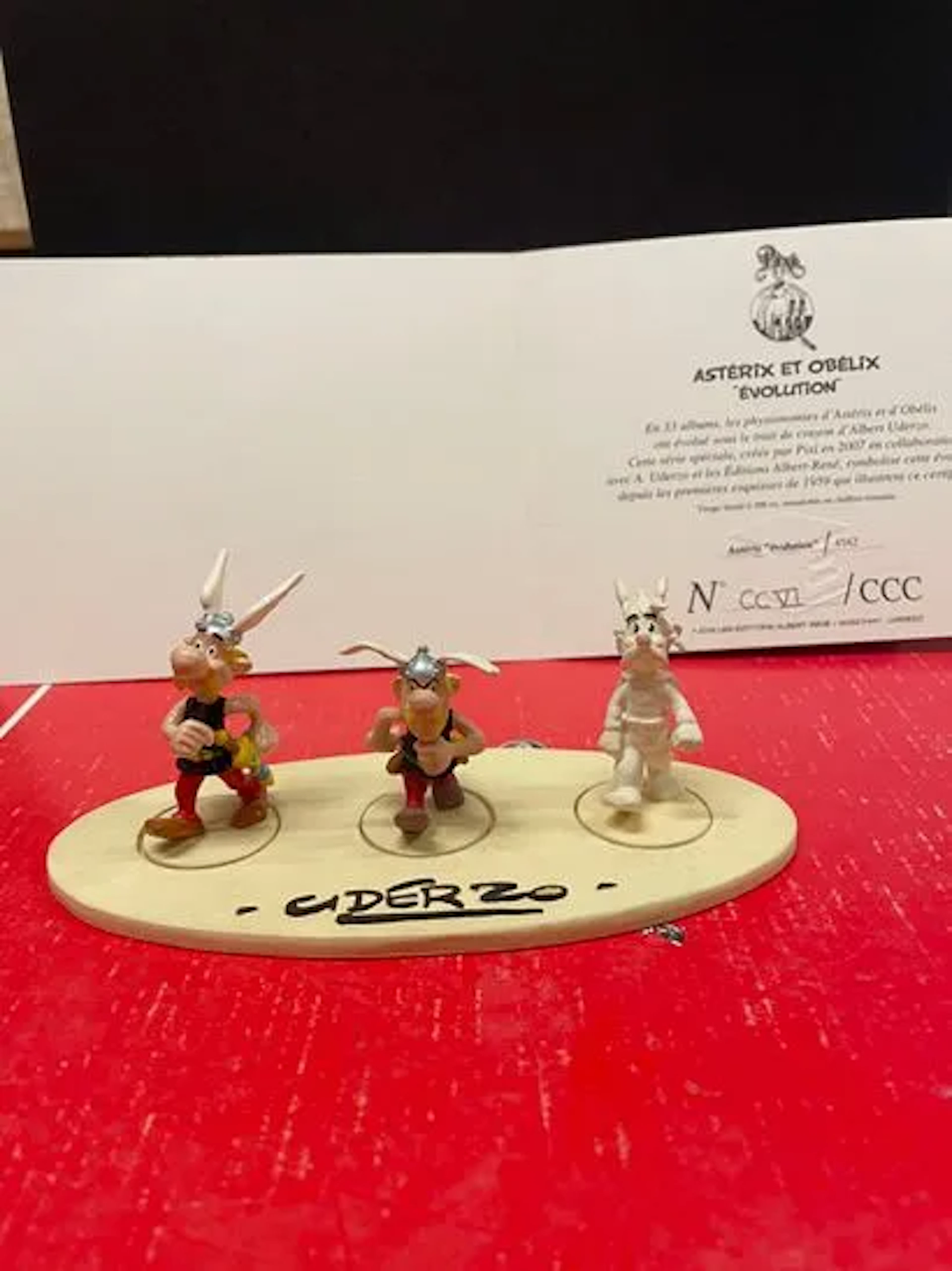 PIXI 58/4162 - Astérix " Evolution " - Lot 19