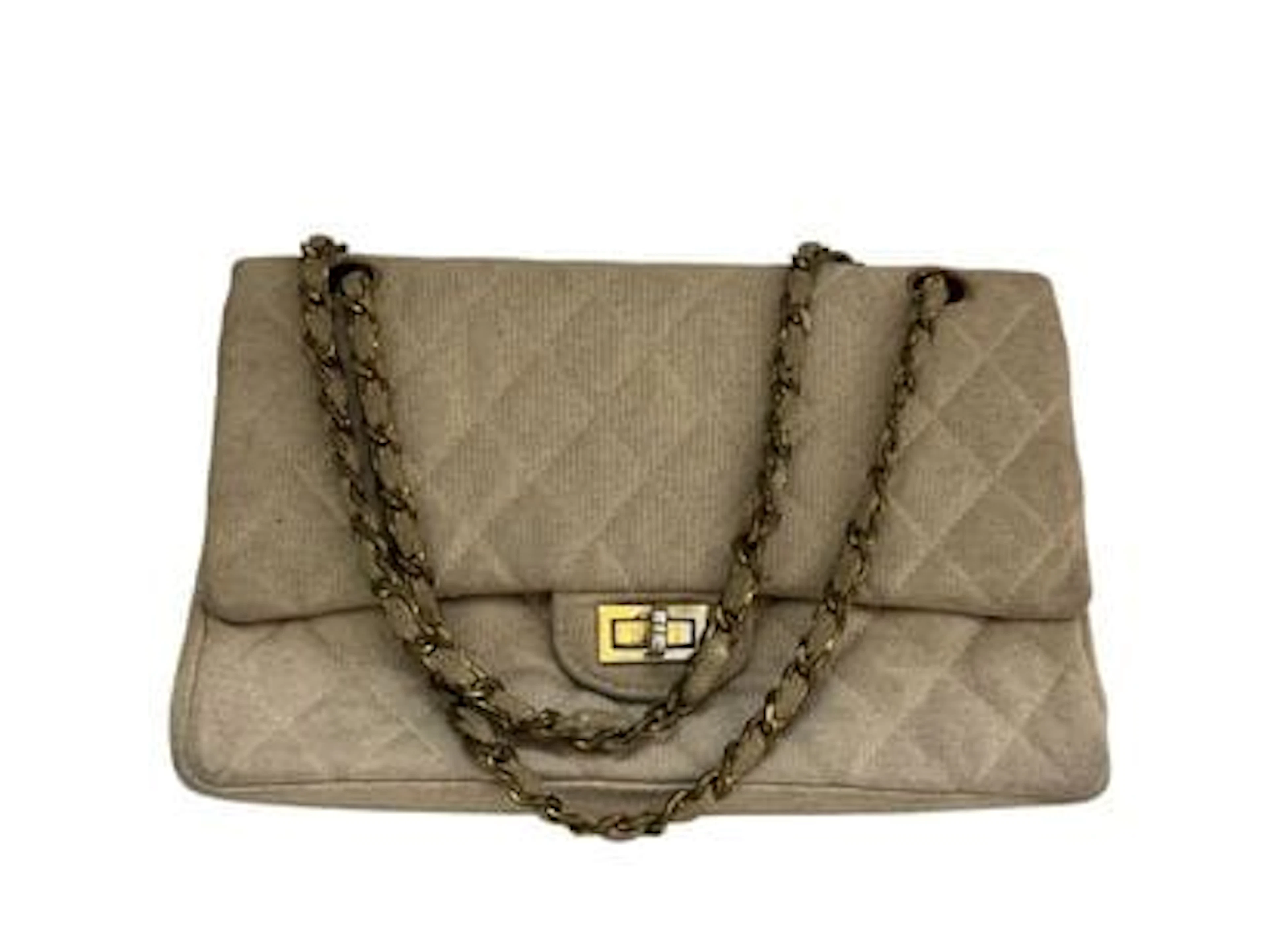 CHANEL - Lot 252