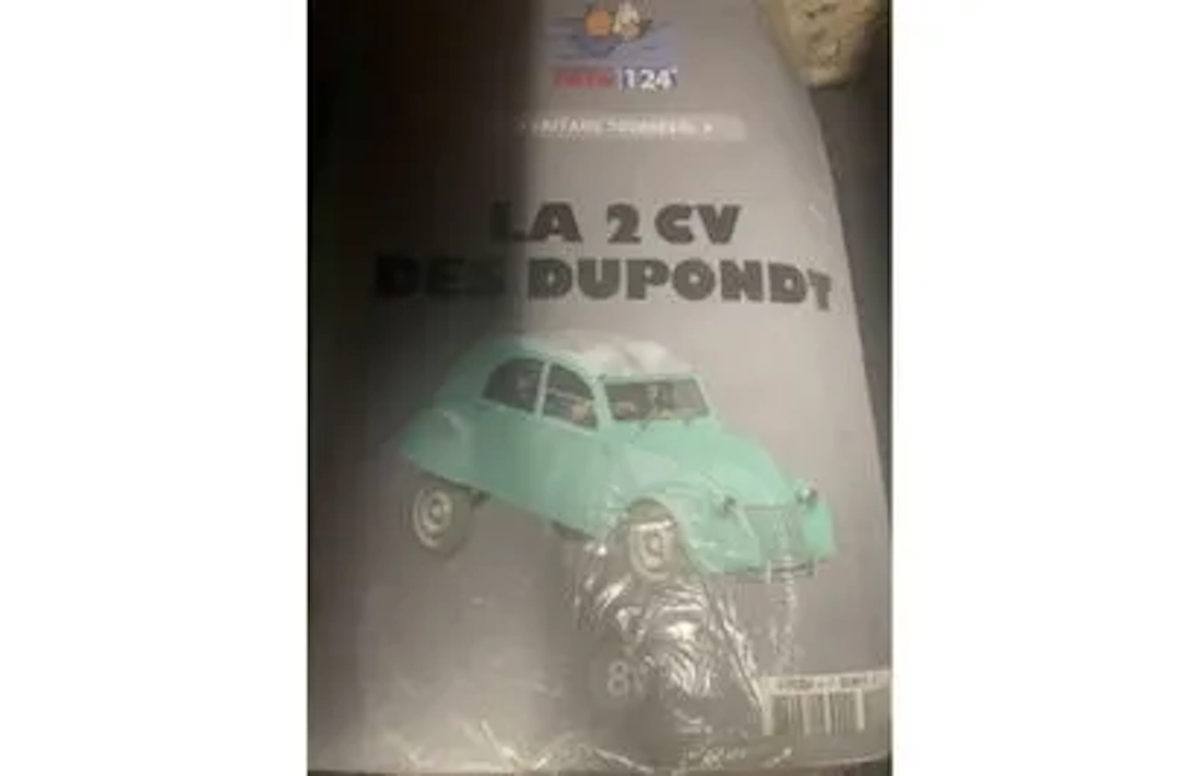 Tintin Car No. 08 - The Duponts' 2CV - Lot 281