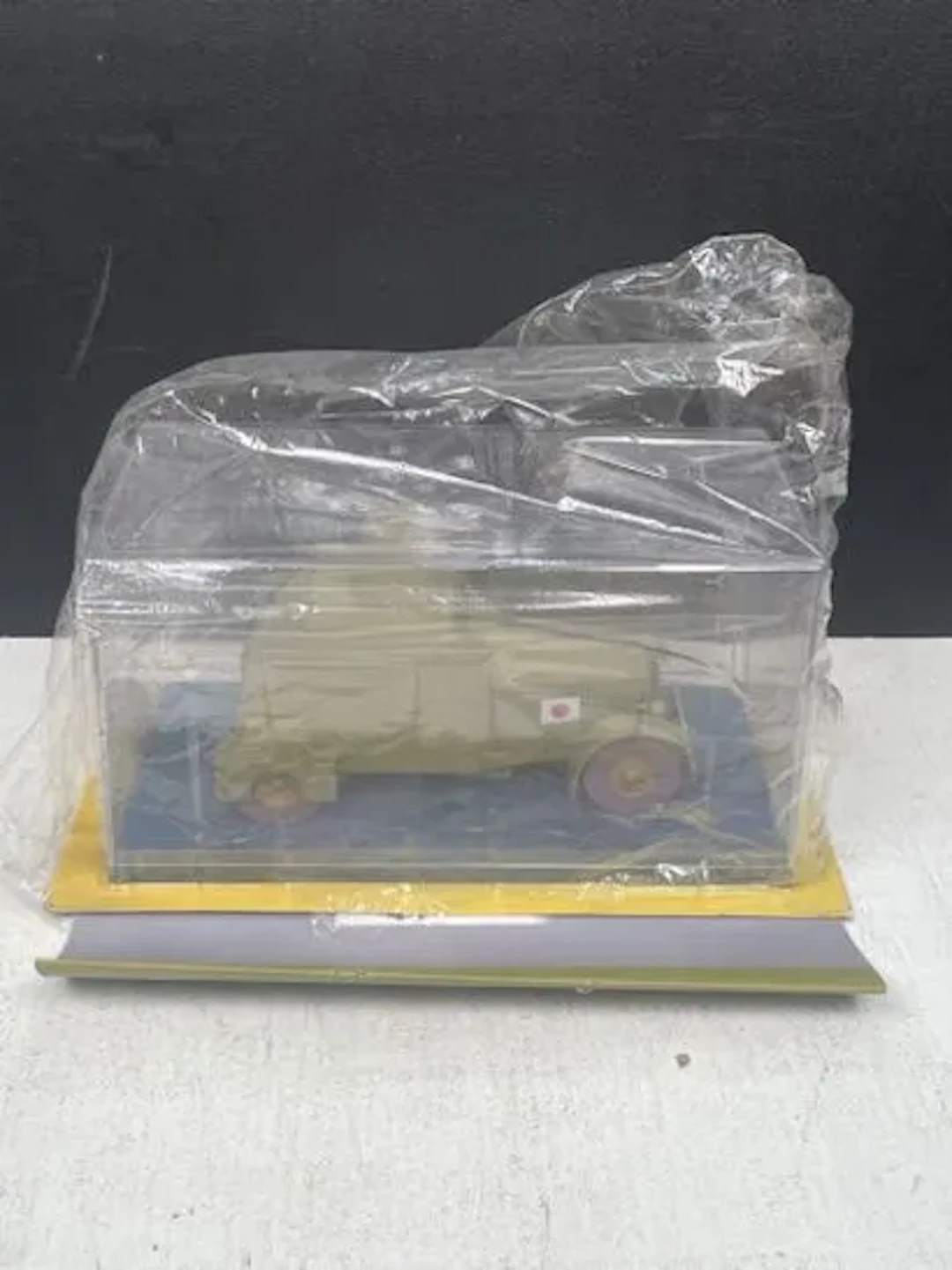 MOULINSART / HACHETTE - Tintin's Cars 1/24: The Armored Car - Lot 272