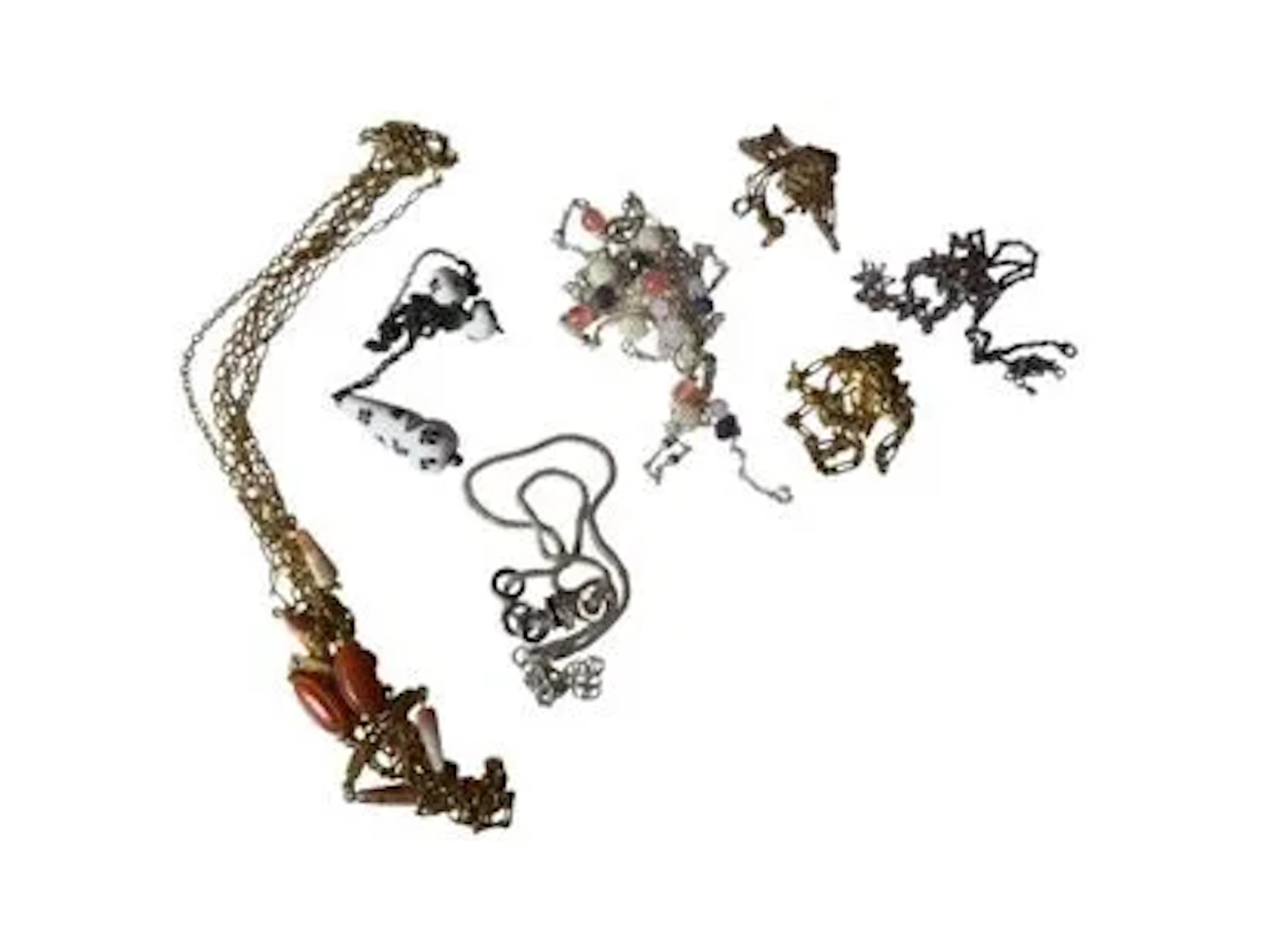 NECKLACES - Lot 231
