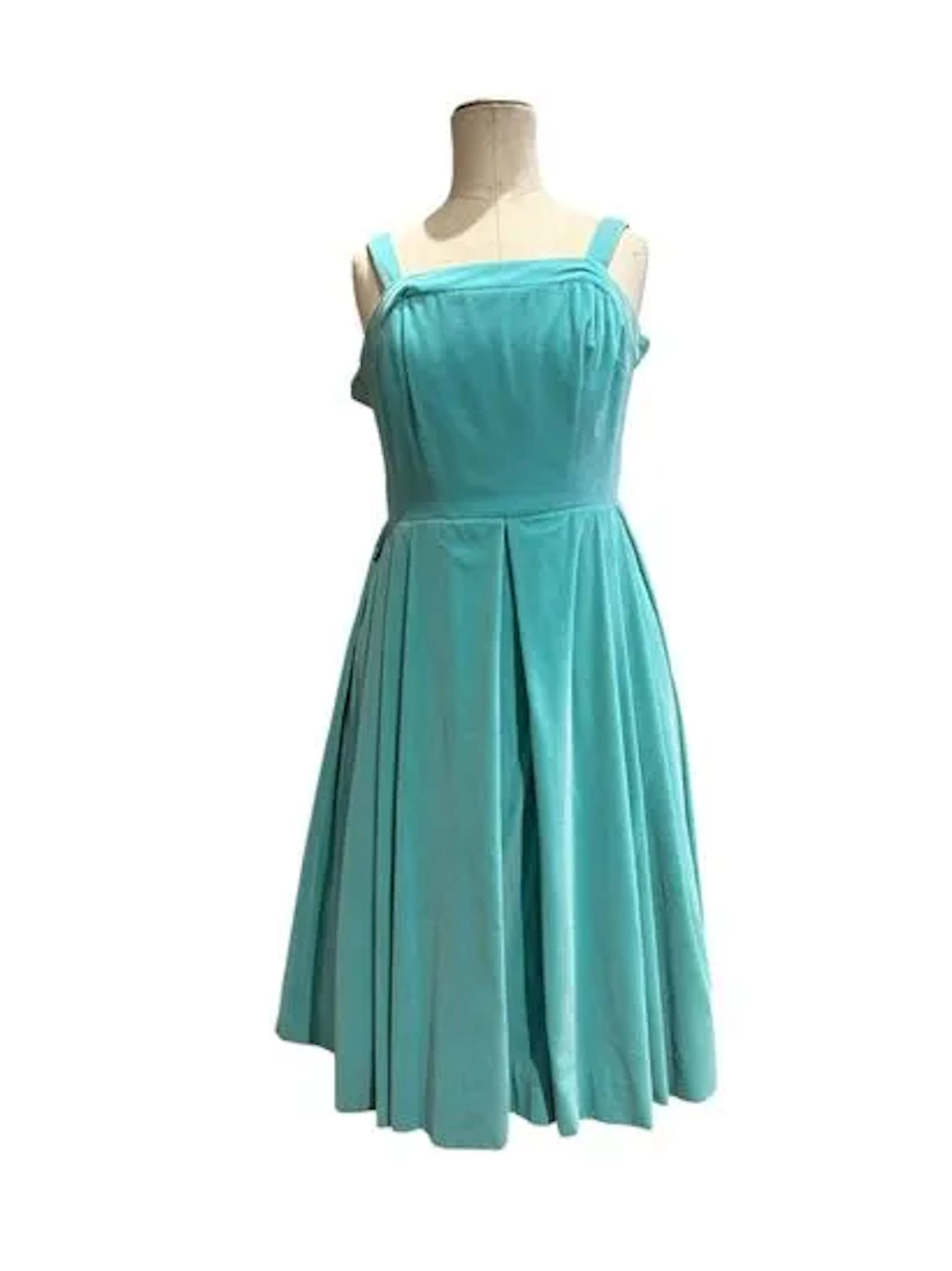 NINA RICCI (ATTRIBUE A) - Lot 305