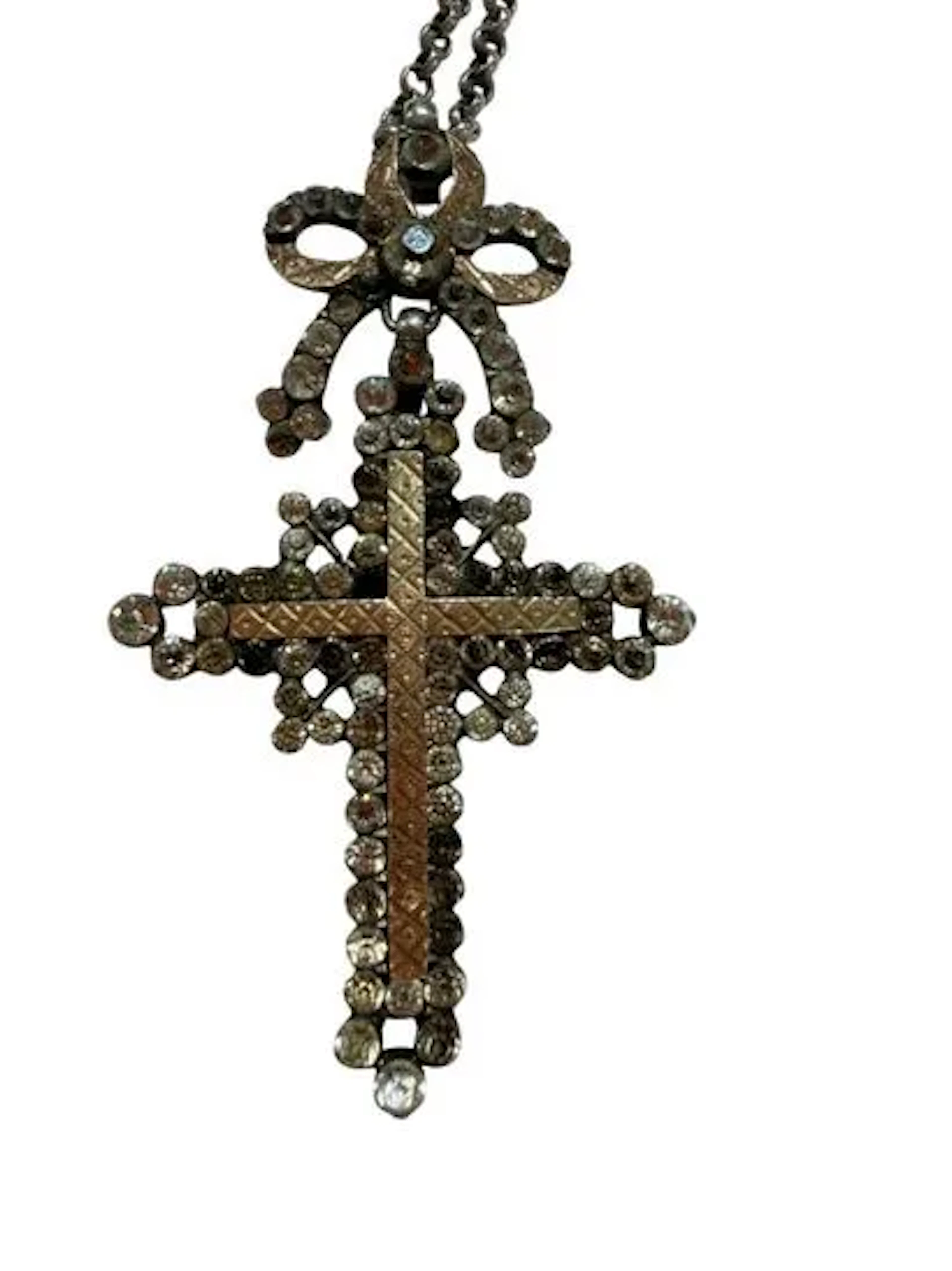 LATIN CROSS PENDANT - Lot 74