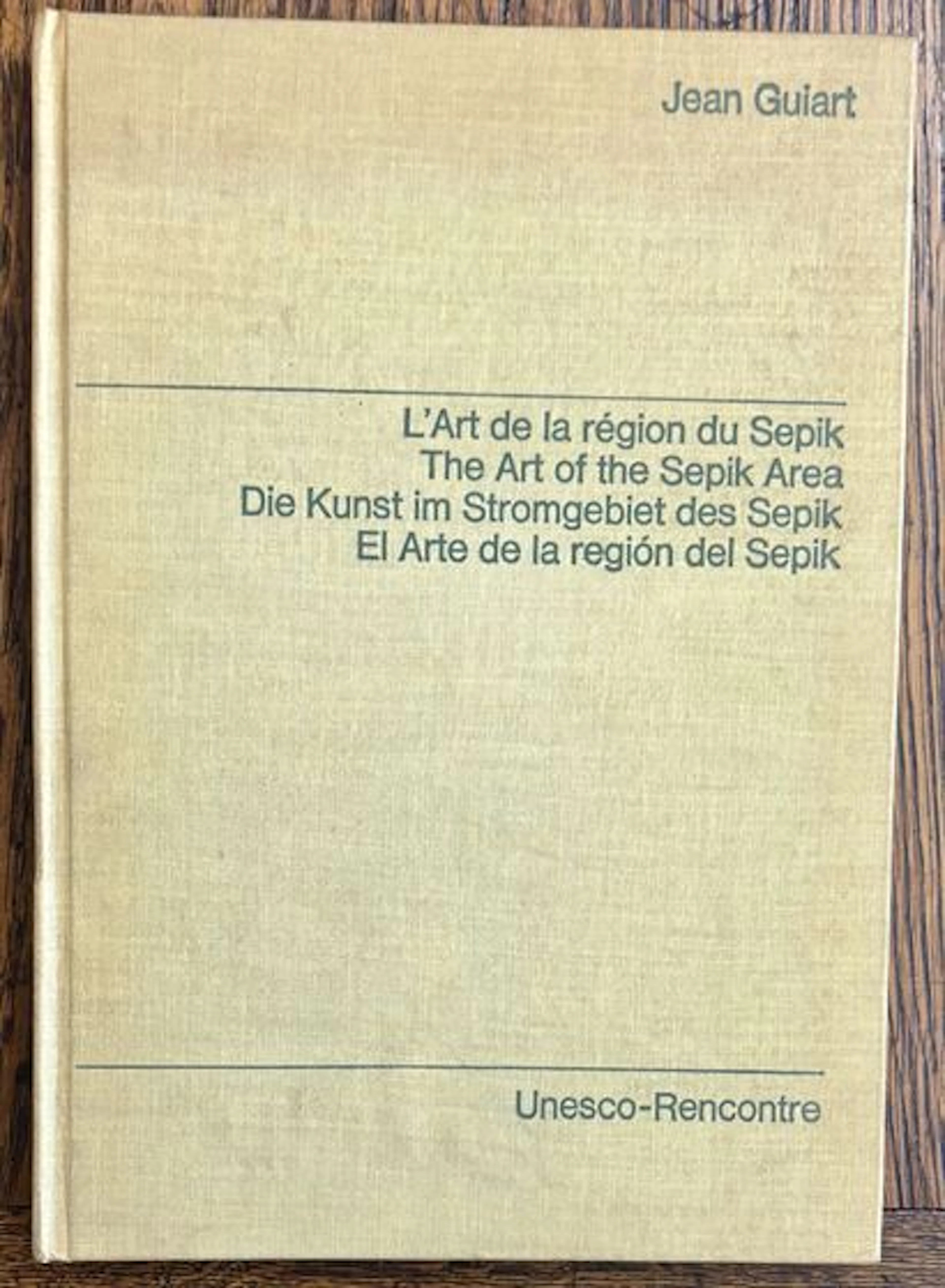 GUIART (Jean). — L'Art de la région du Sepik. The Art of the - Lot 148