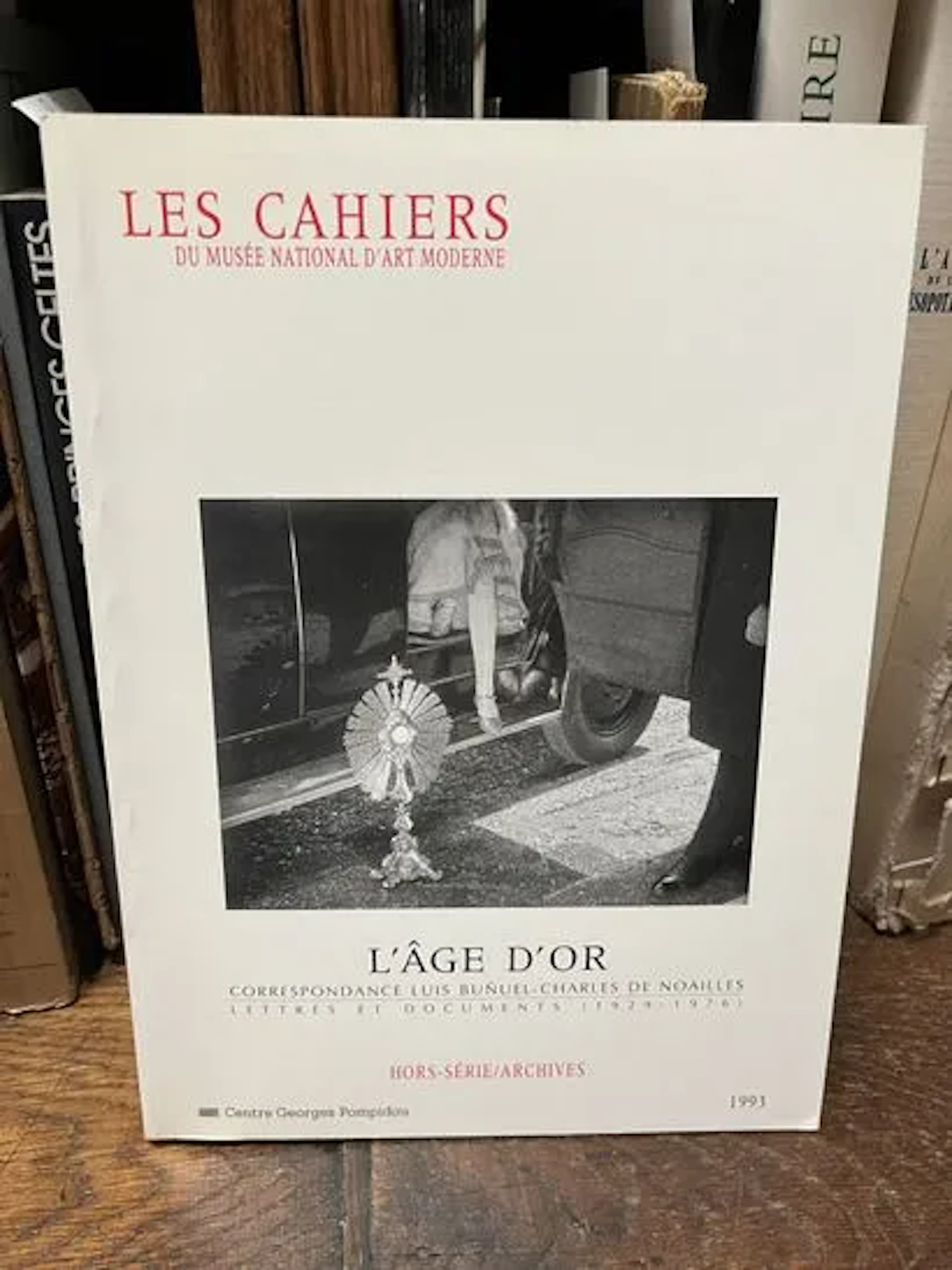 BUÑUEL (Luis) — NOAILLES (Charles de). L'Âge d'or. Correspon - Lot 55