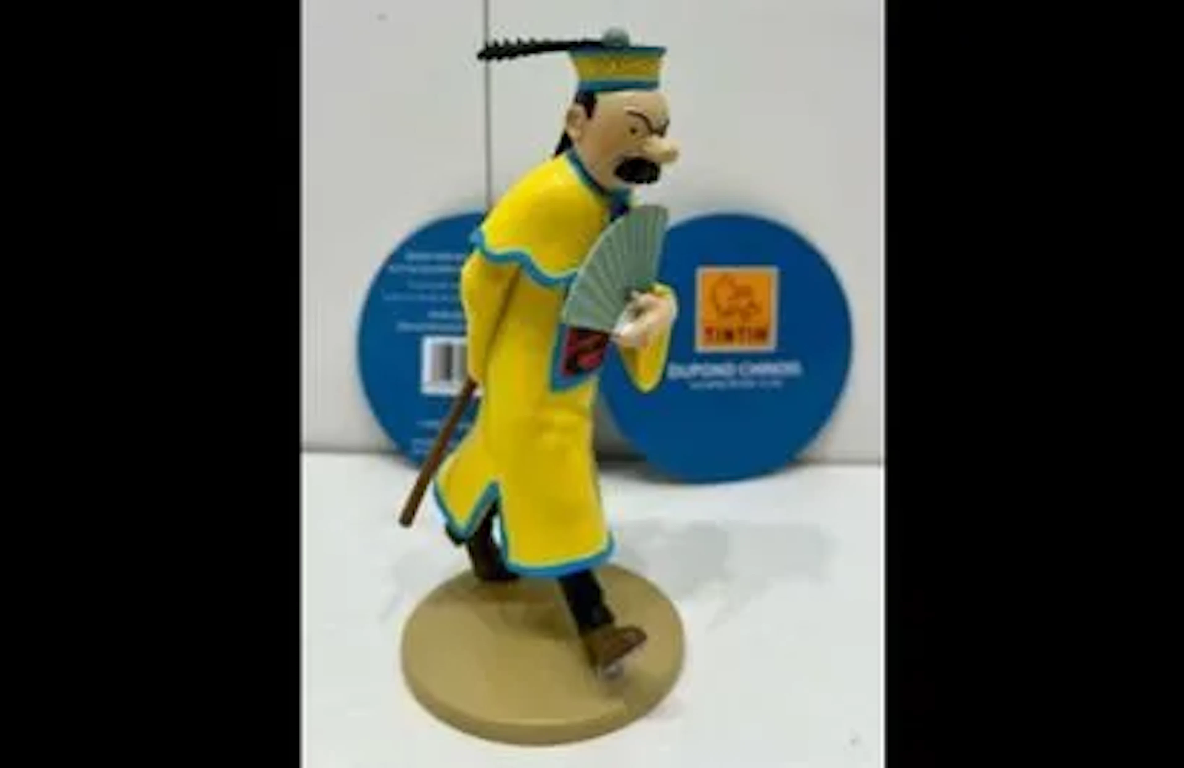 Figurine Dupont en tenue chinoise Le Lotus Bleu 12 cm - Lot 225