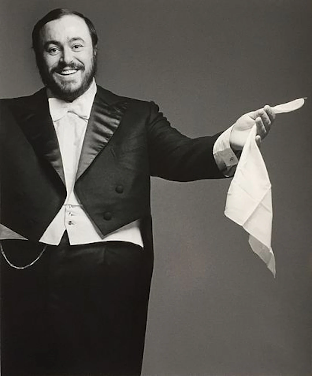 Francesco Scavullo - Pavarotti (Song I portfolio)