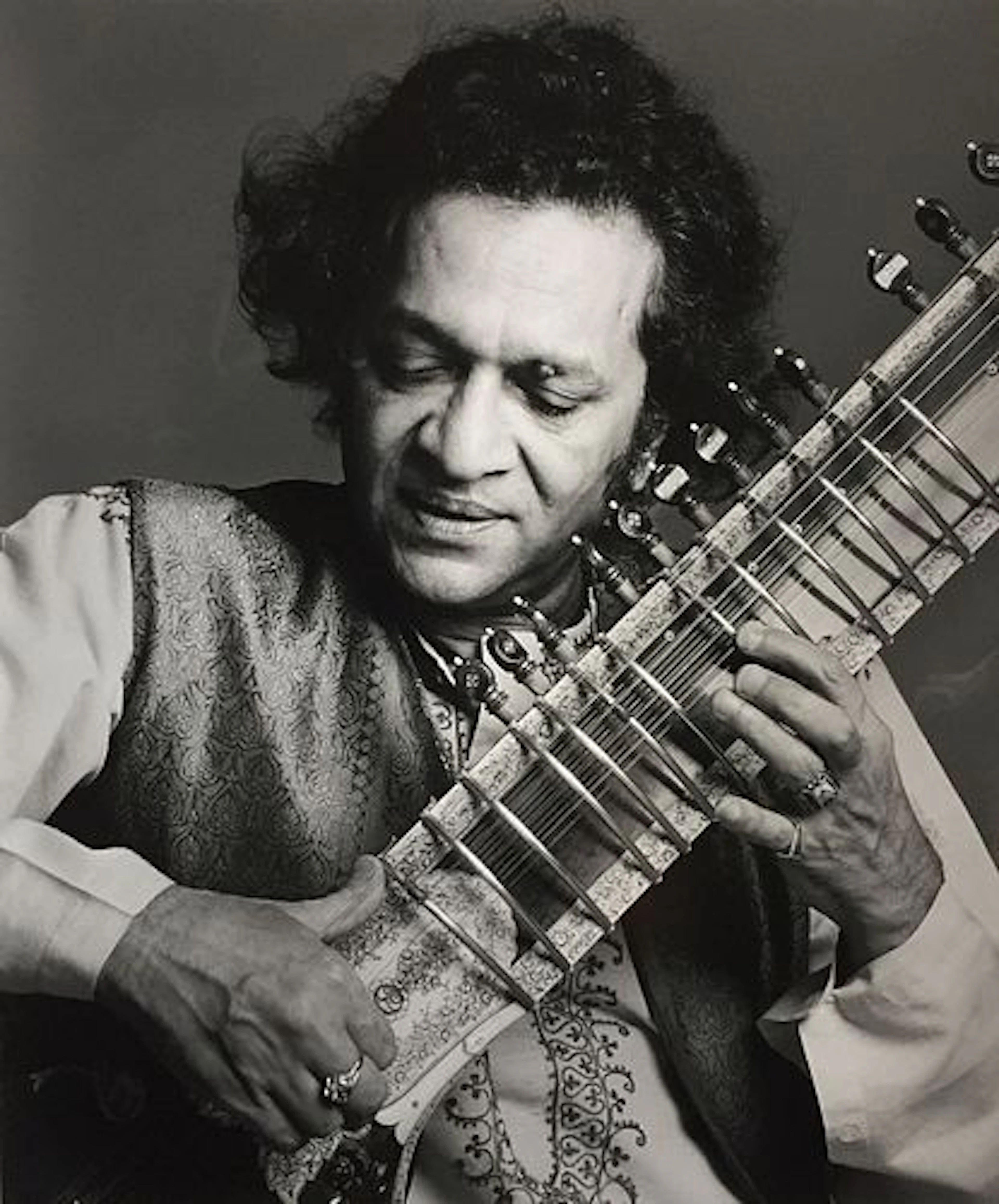 Francesco Scavullo - Ravi Shankar (Song I portfolio)