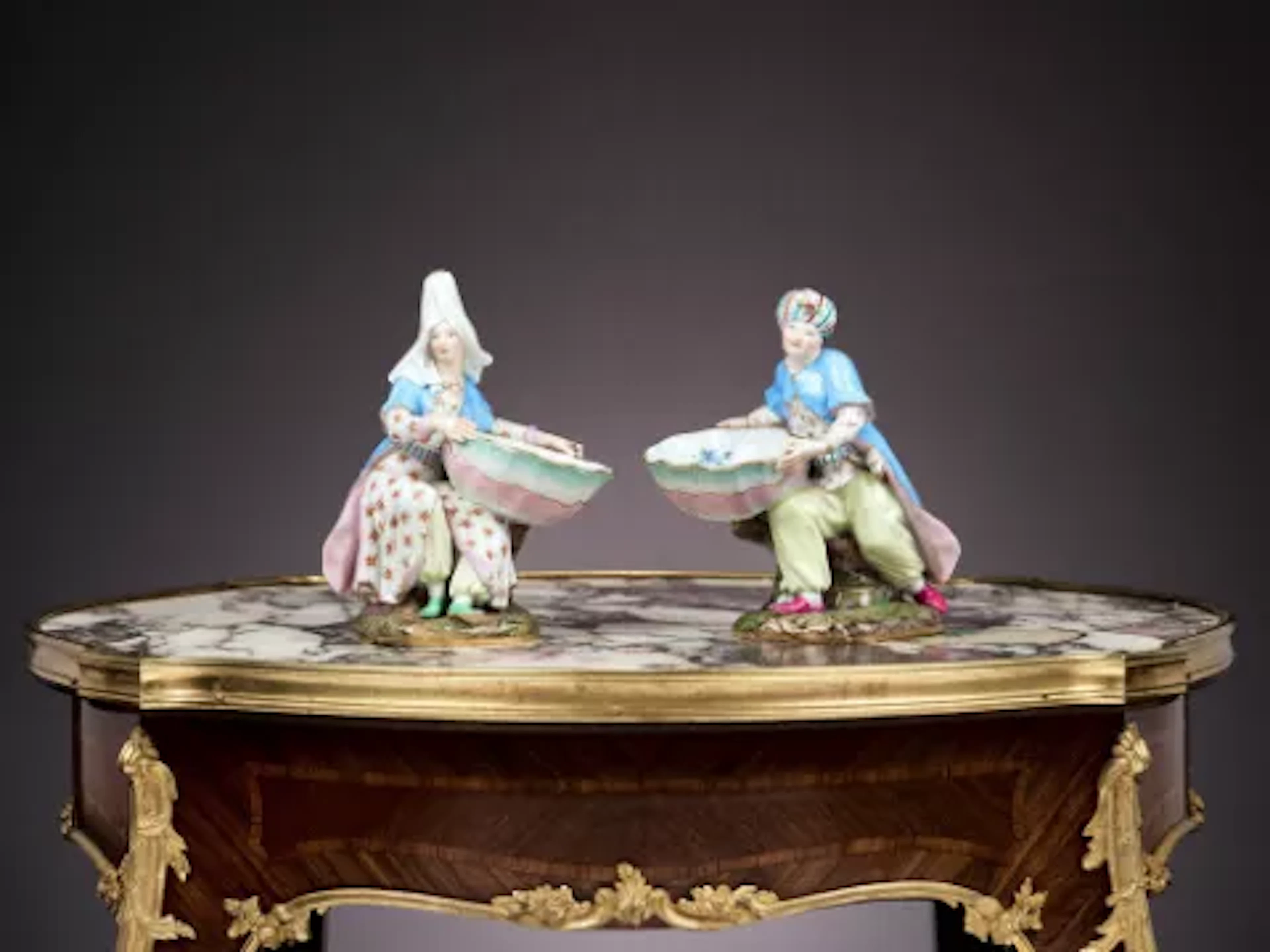 MEISSEN: A PAIR OF 19TH CENTURY PORCELAIN SWEETMEAT FIGURES OF TURKS
