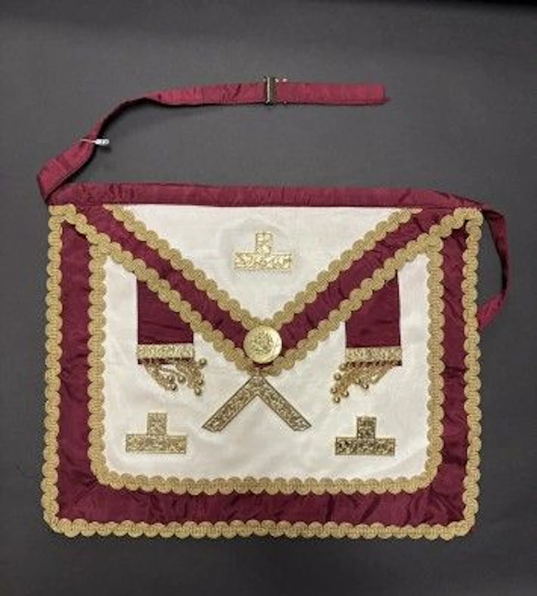 Masonic apron of a Worshipful Master, likely from Washington Lodge