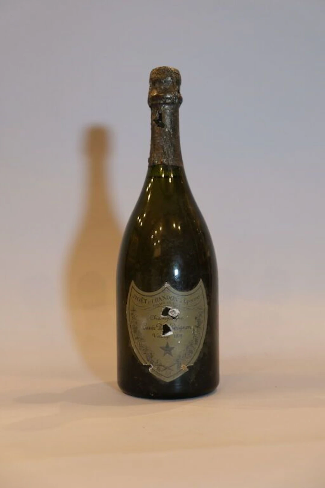 1 bottle of DOM PERIGNON Vintage Champagne, 1978. Level slightly low.