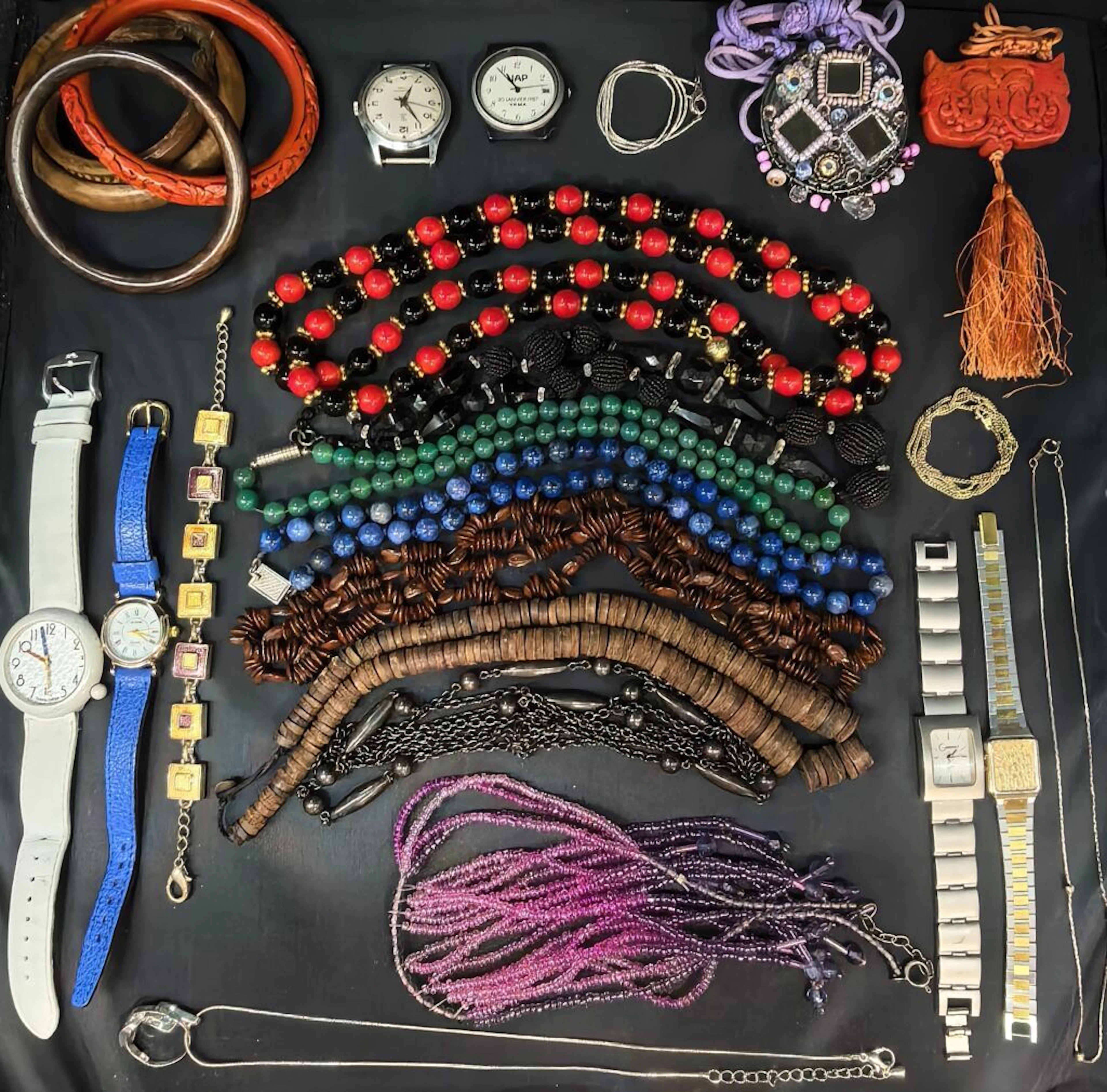 Assortment of costume jewelry, sold in bulk, including necklaces