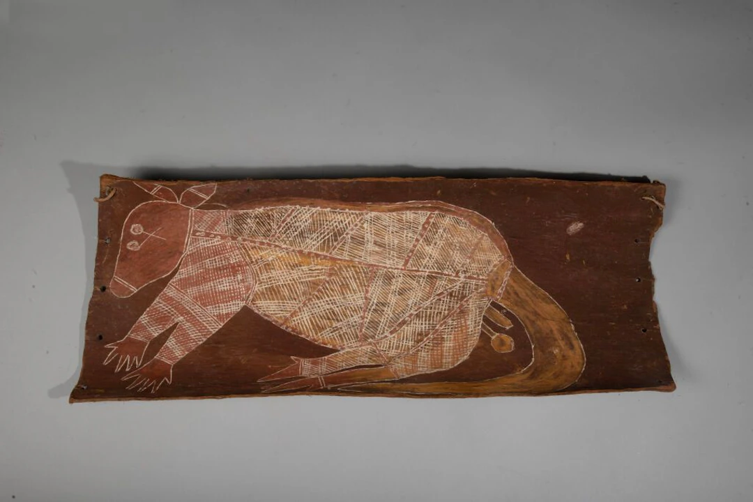 Painting on bark depicting an animal in profile (a kangaroo?) in the