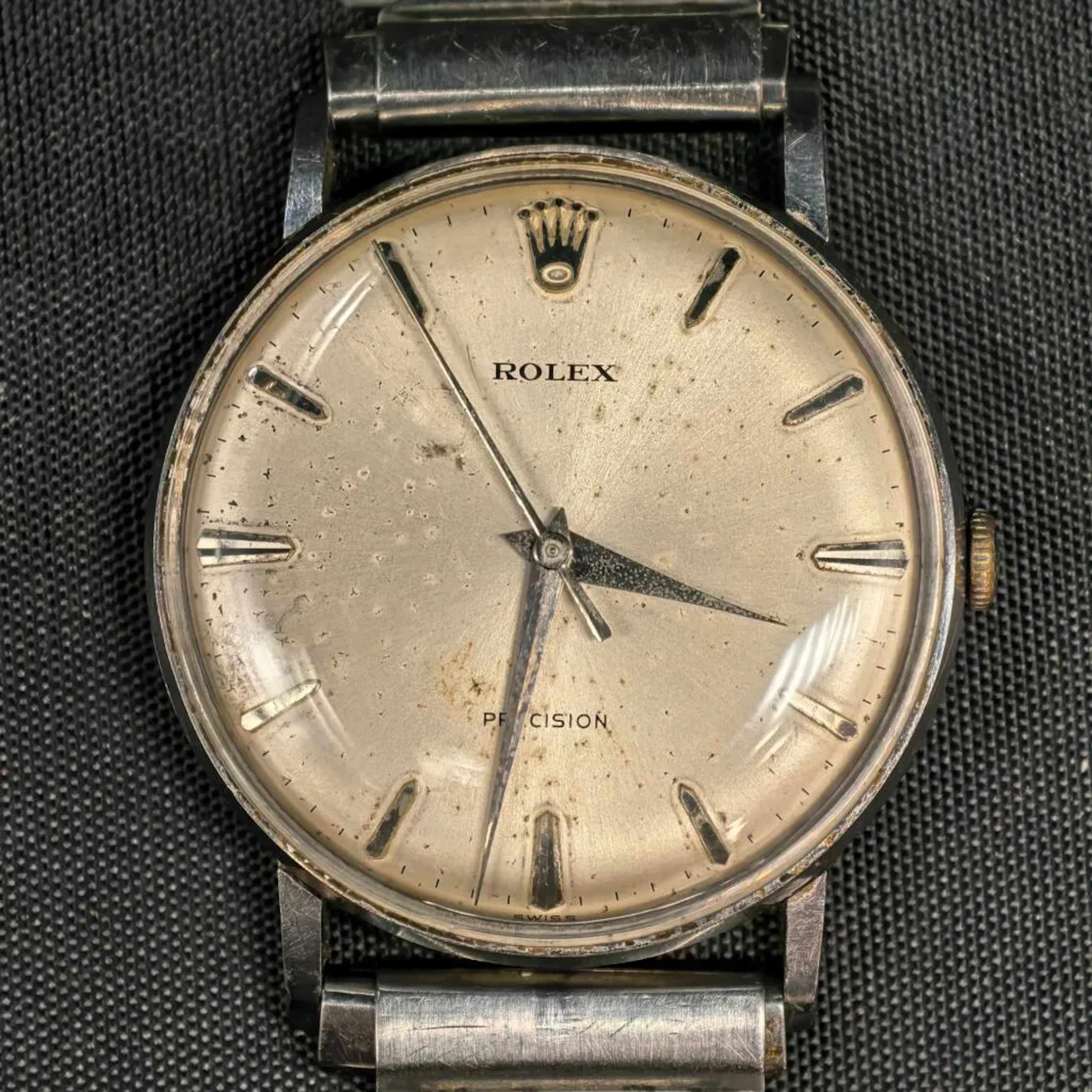 ROLEX. Precision model. Circa 1948/49. Men's steel wristwatch, white