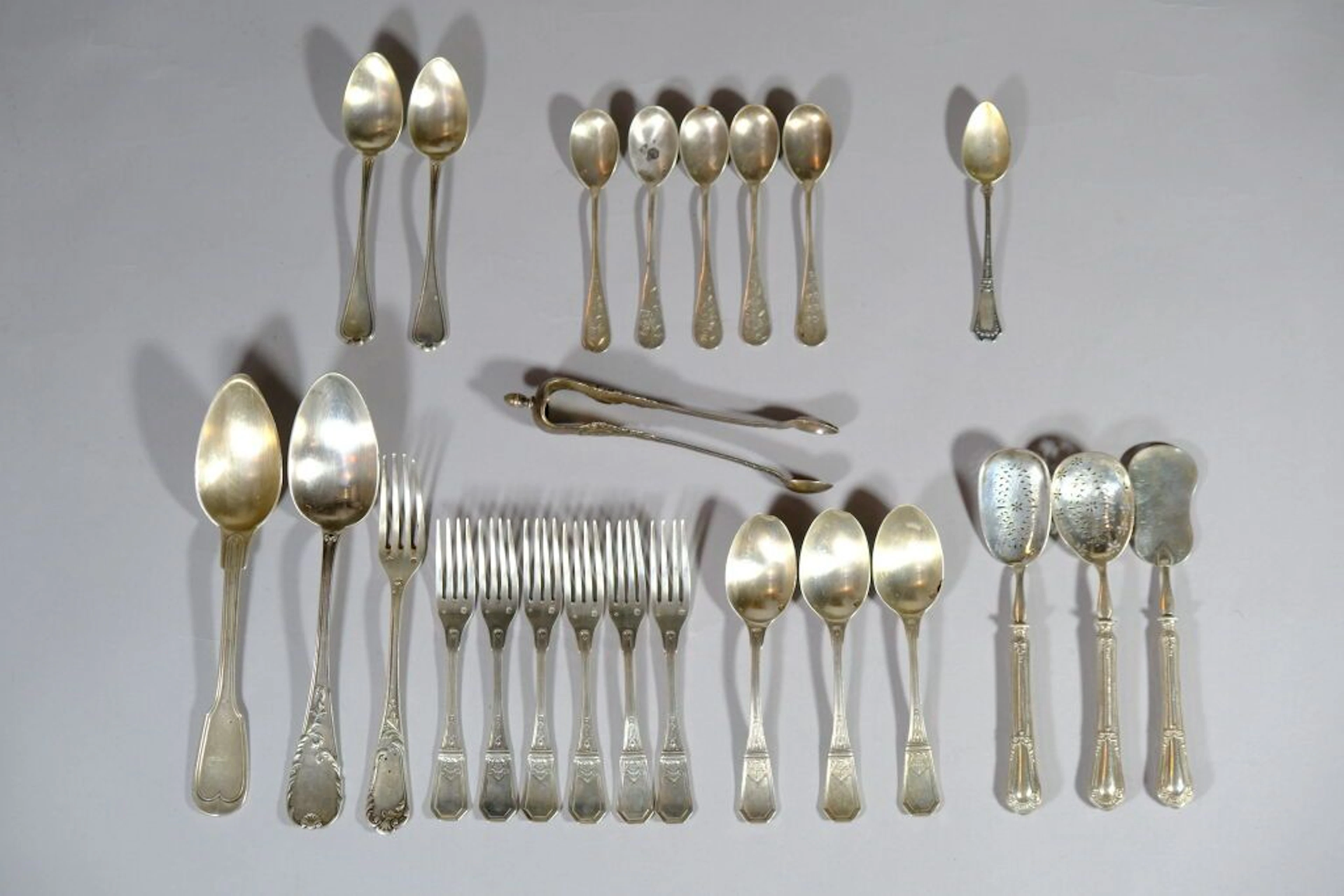 Set of silverware in various styles, made of 925/1000 silver, bearing