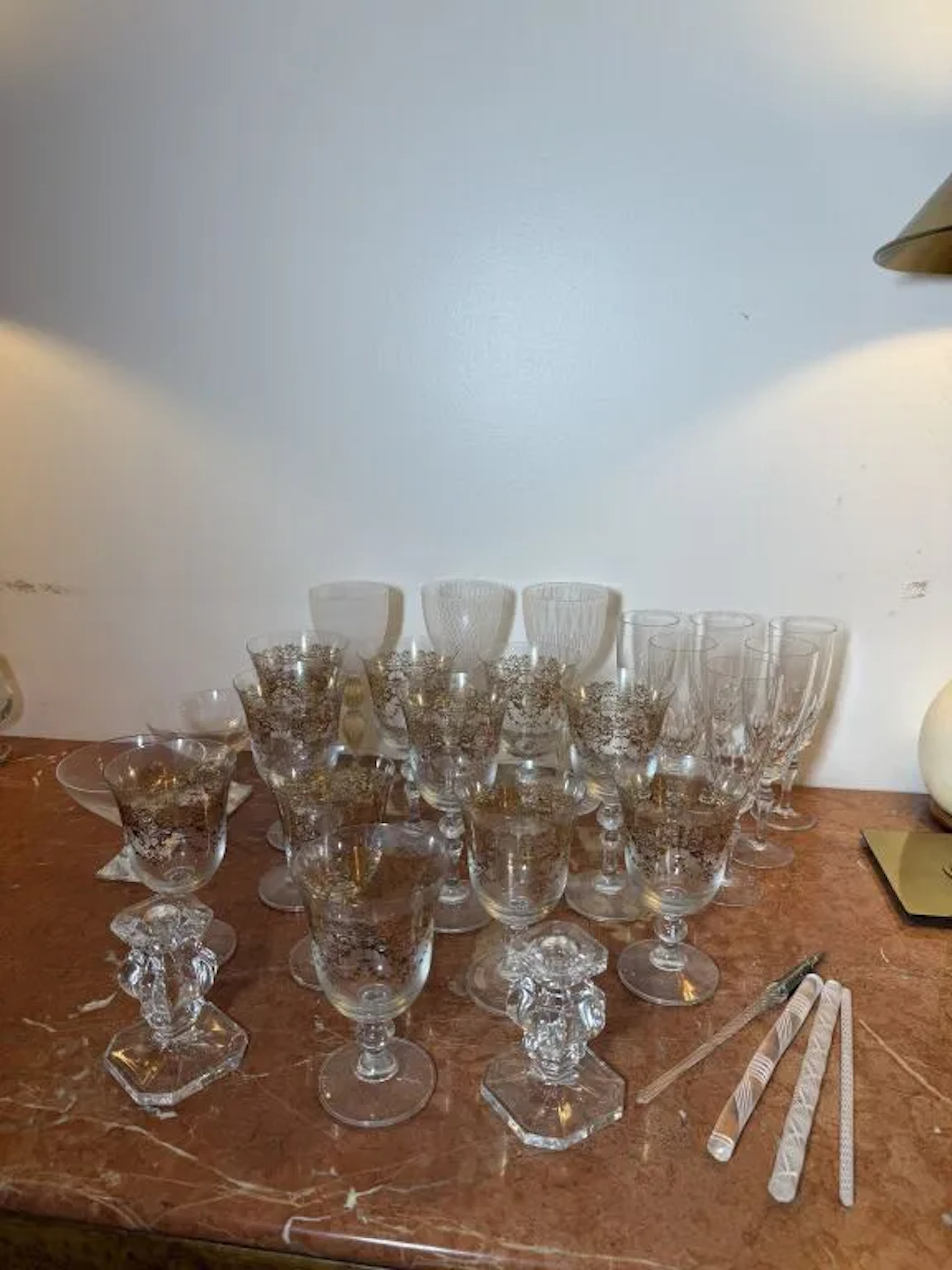 Mismatched set made of glass, blown glass, or crystal, consisting