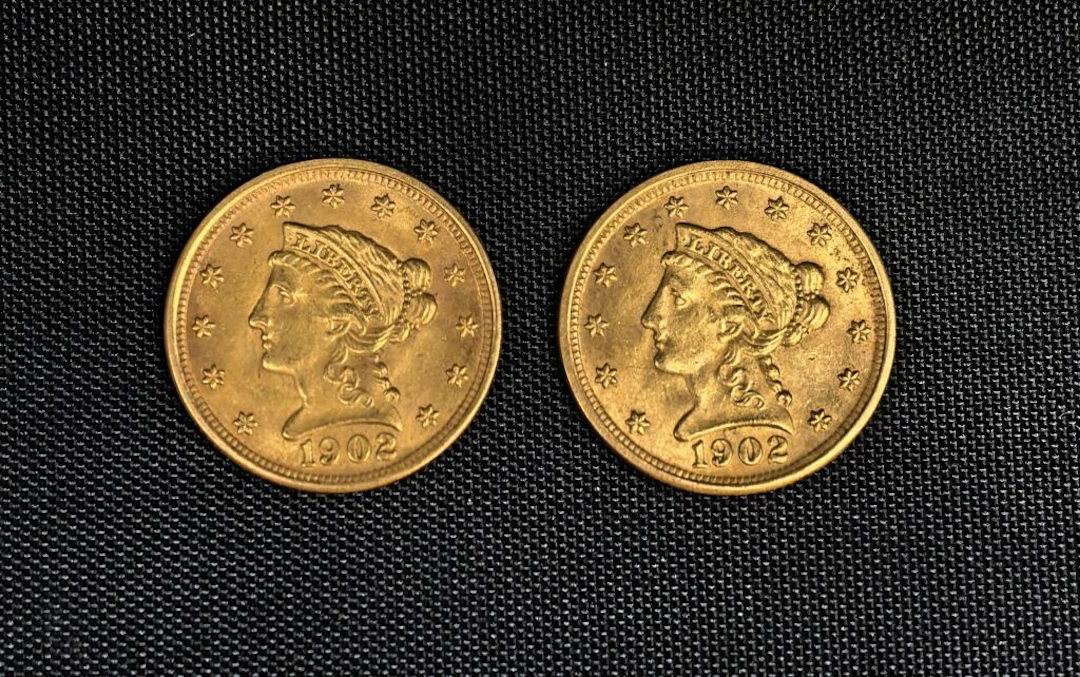 [UNITED STATES]. Two 2½-dollar LIBERTY HEAD coins, 1902, made of 917‰