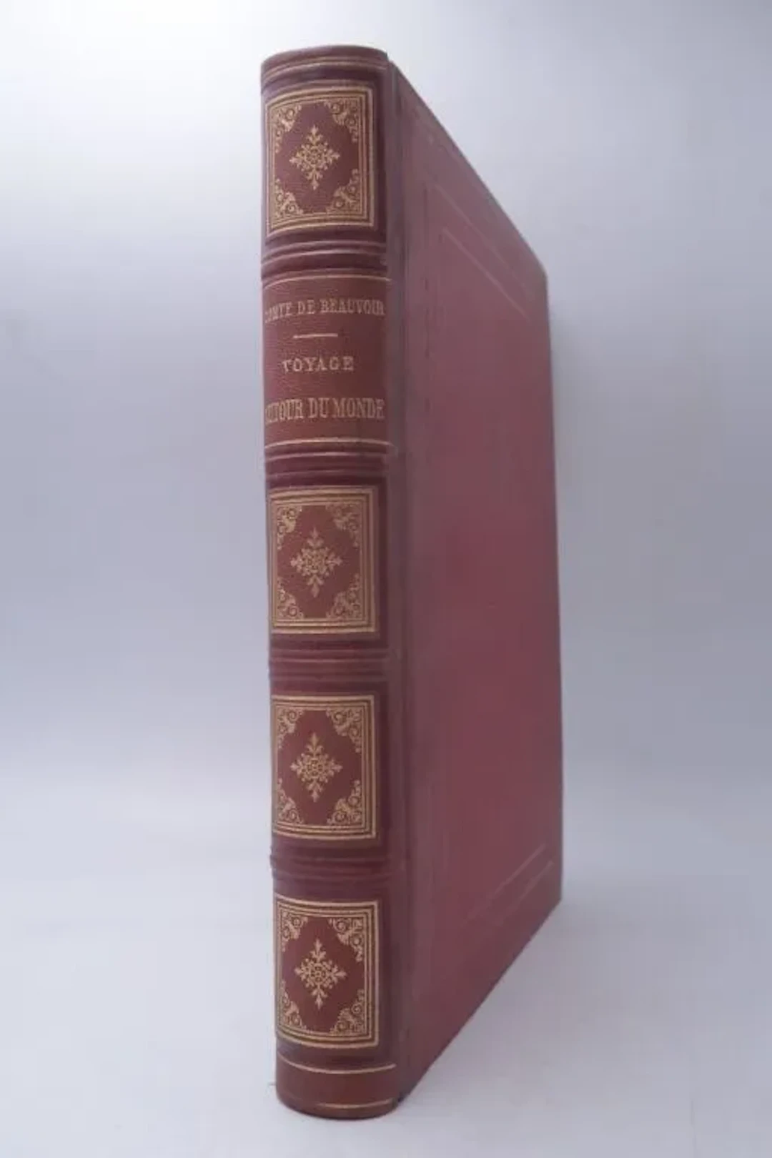 BEAUVOIR, Count of. Voyage Around the World. Australia, Java, Siam