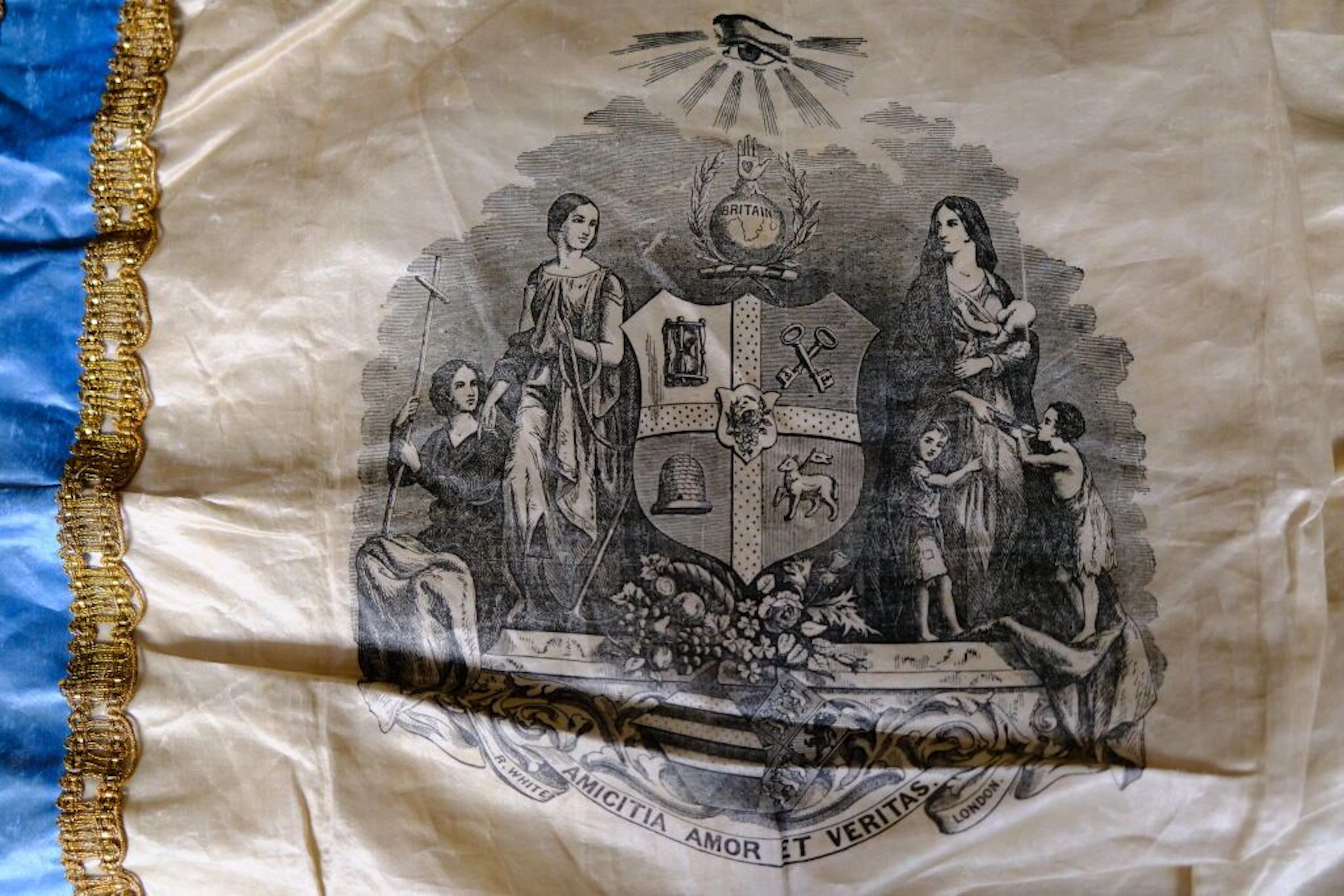 Ceremonial apron of the British Order of Oddfellows, Manchester Independent