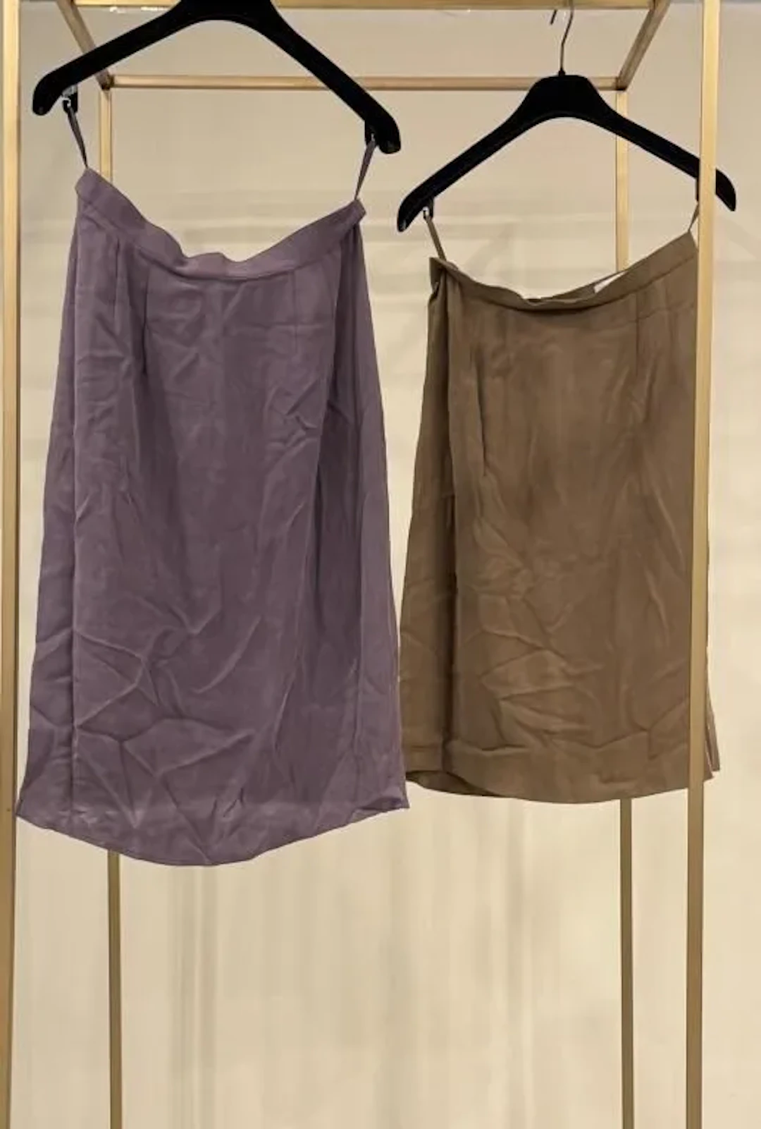 KARL LAGERFELD (Made in France) Set of 2 straight skirts in a gray