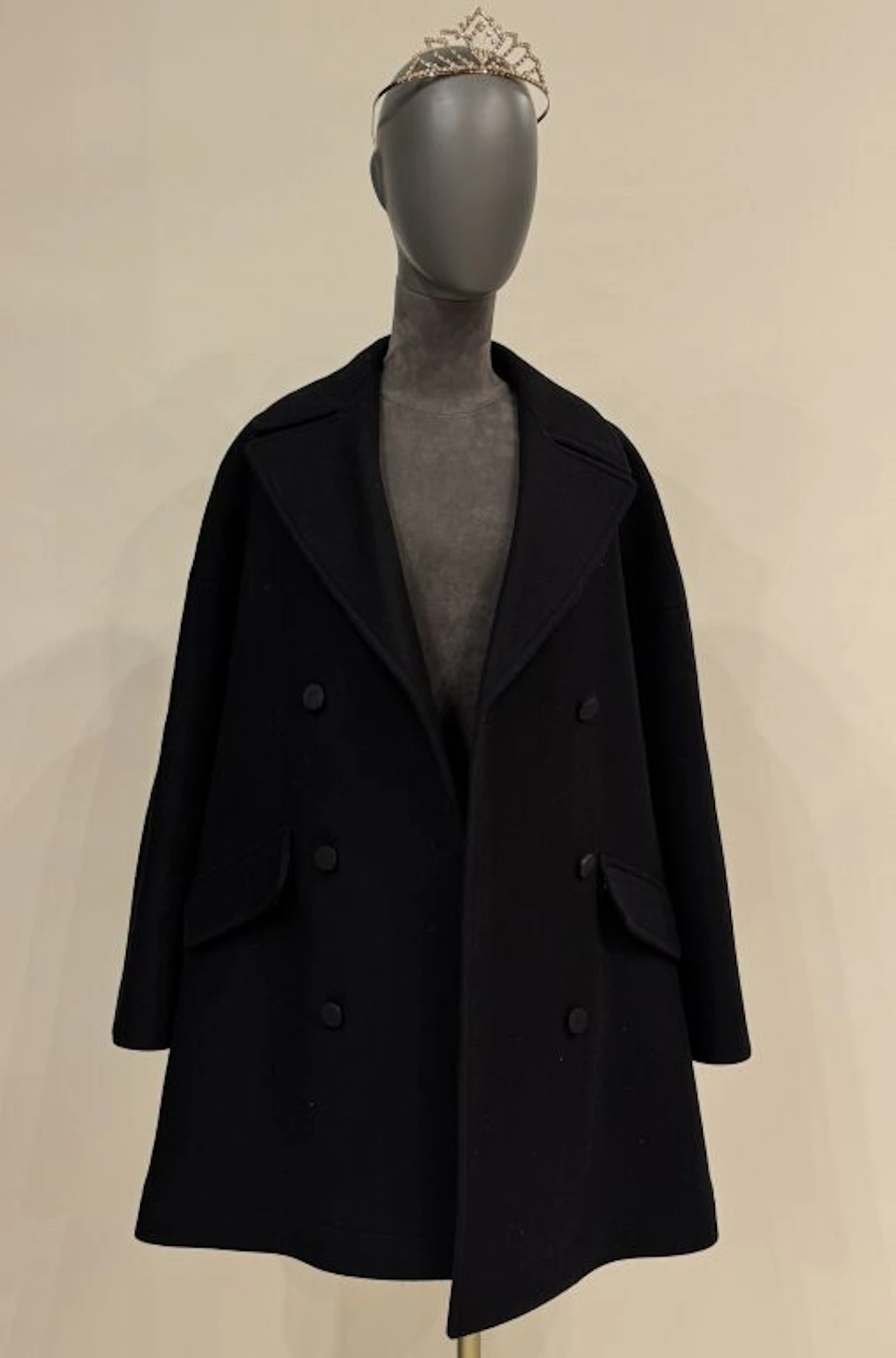 ALAIA Paris (Made in France) Couture pea coat in black virgin wool